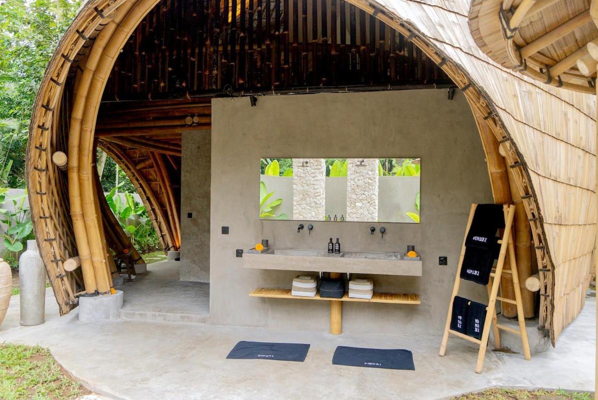 Villa Bamboo Oasis - Casa Koko, Konubi