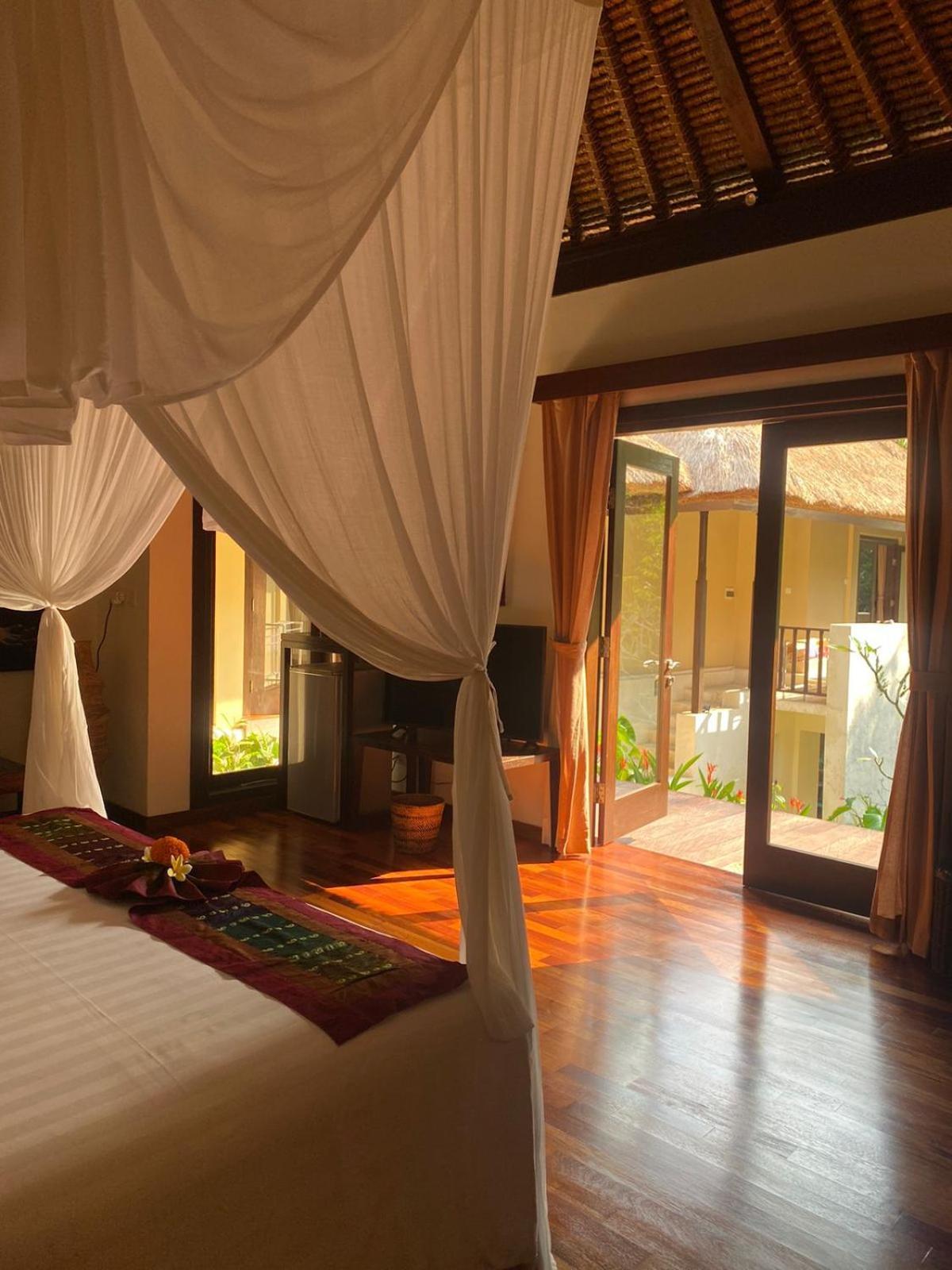 Villa Purnamasari *