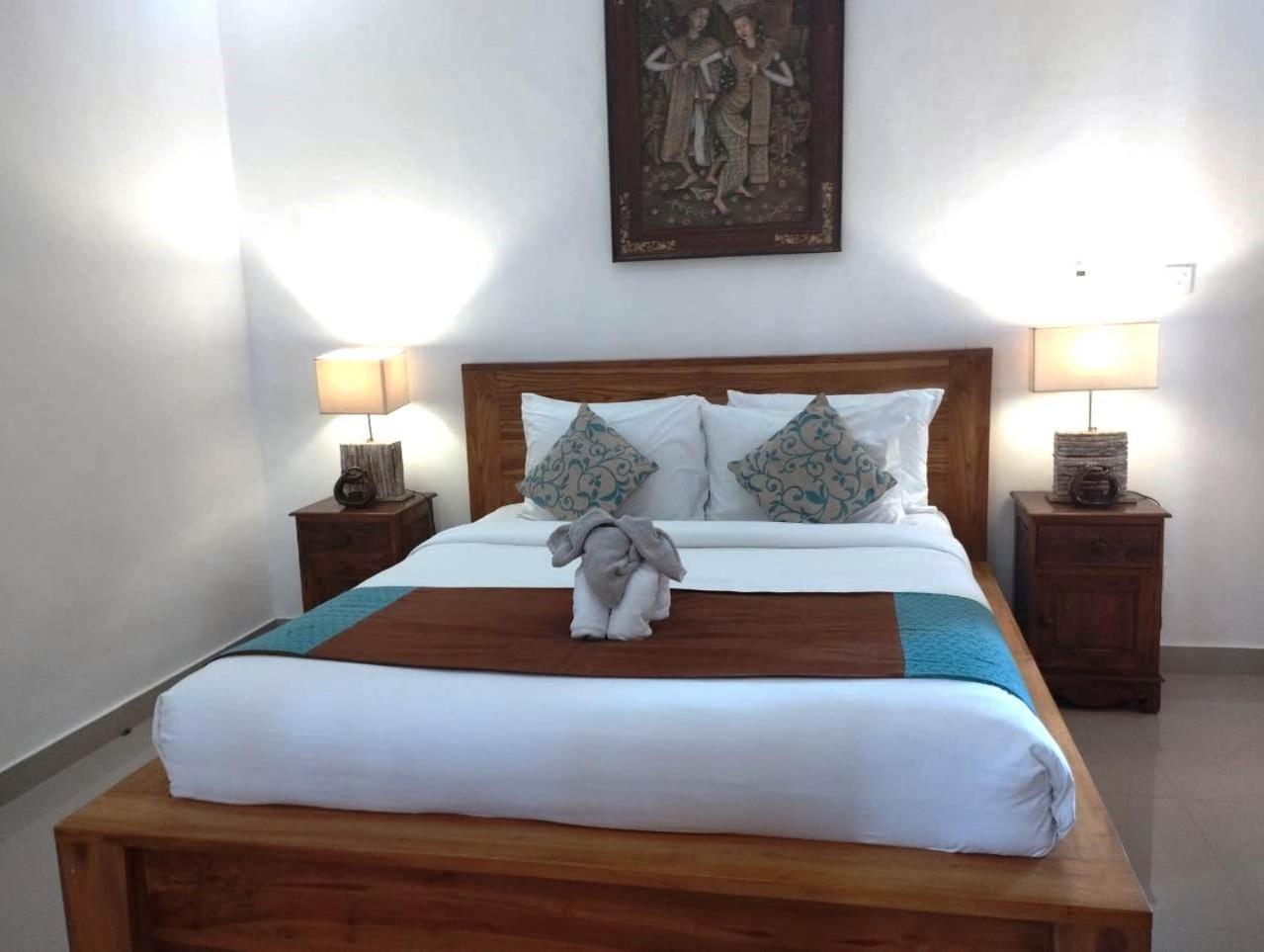 Gandhi Bed & Breakfast *