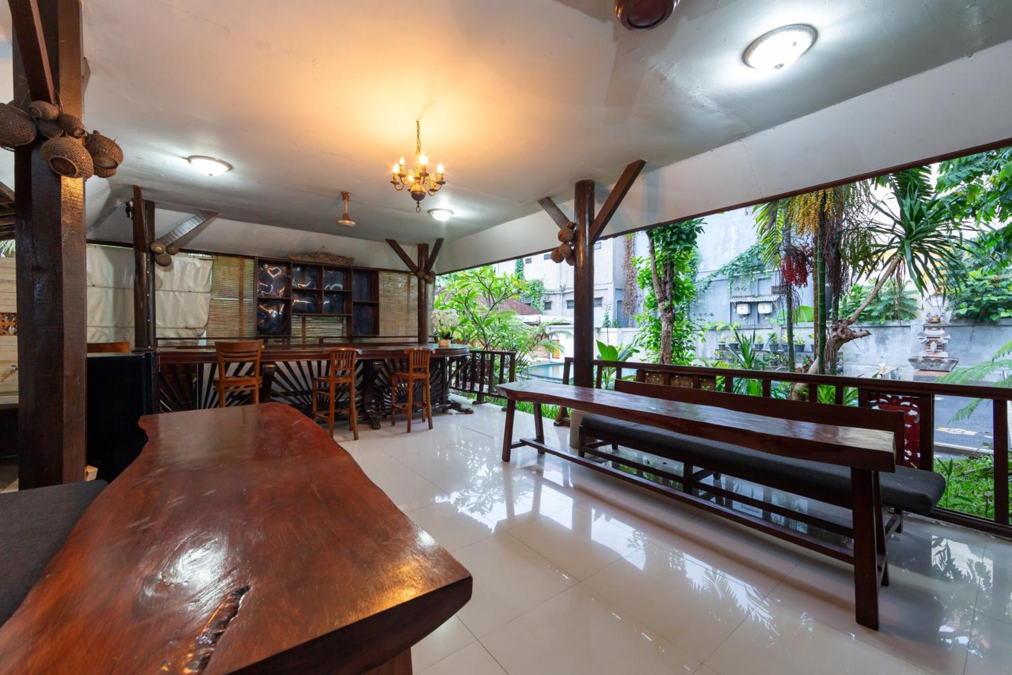 Rahayu Hanoman Hotel 3*