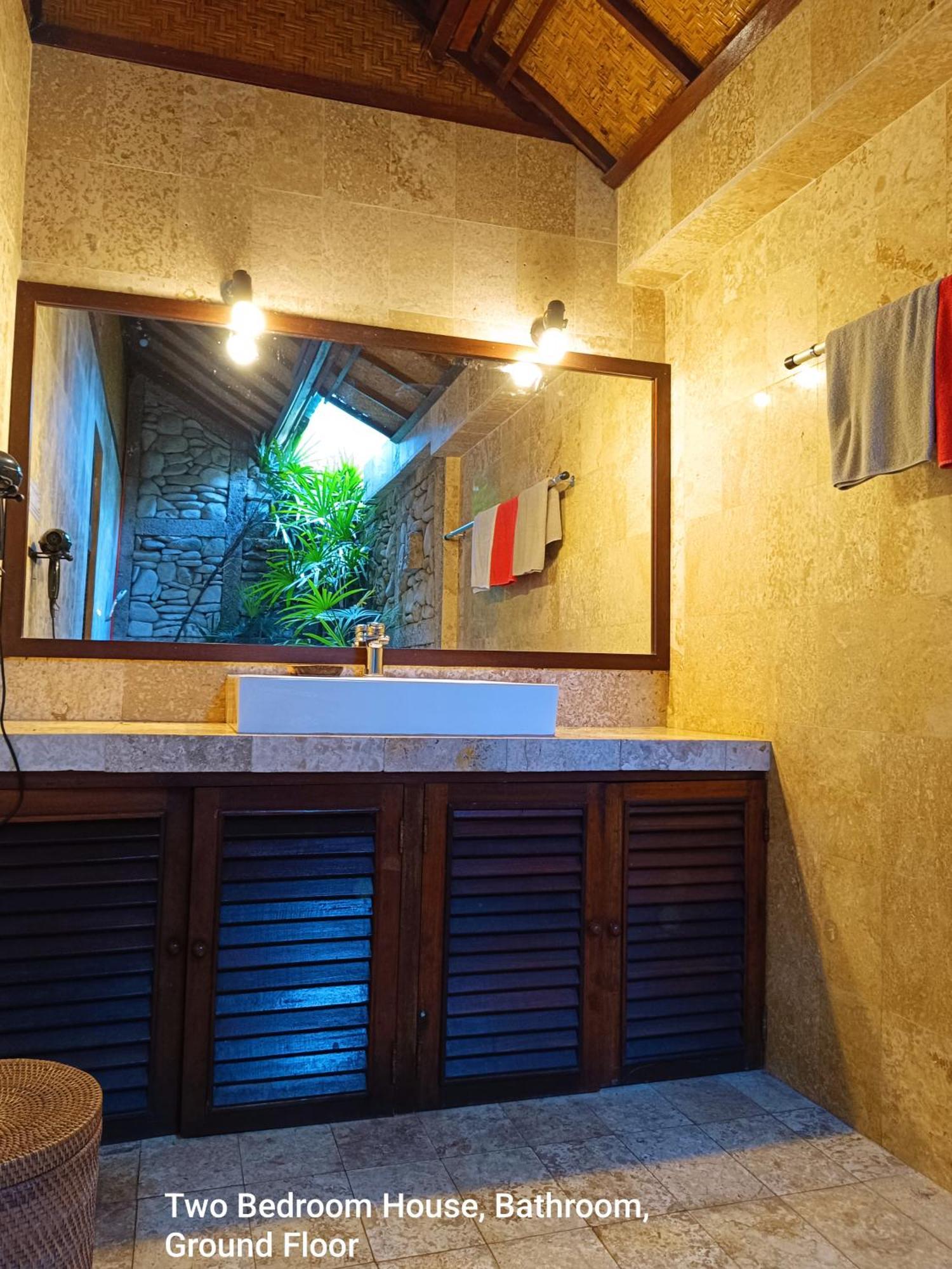 Guci