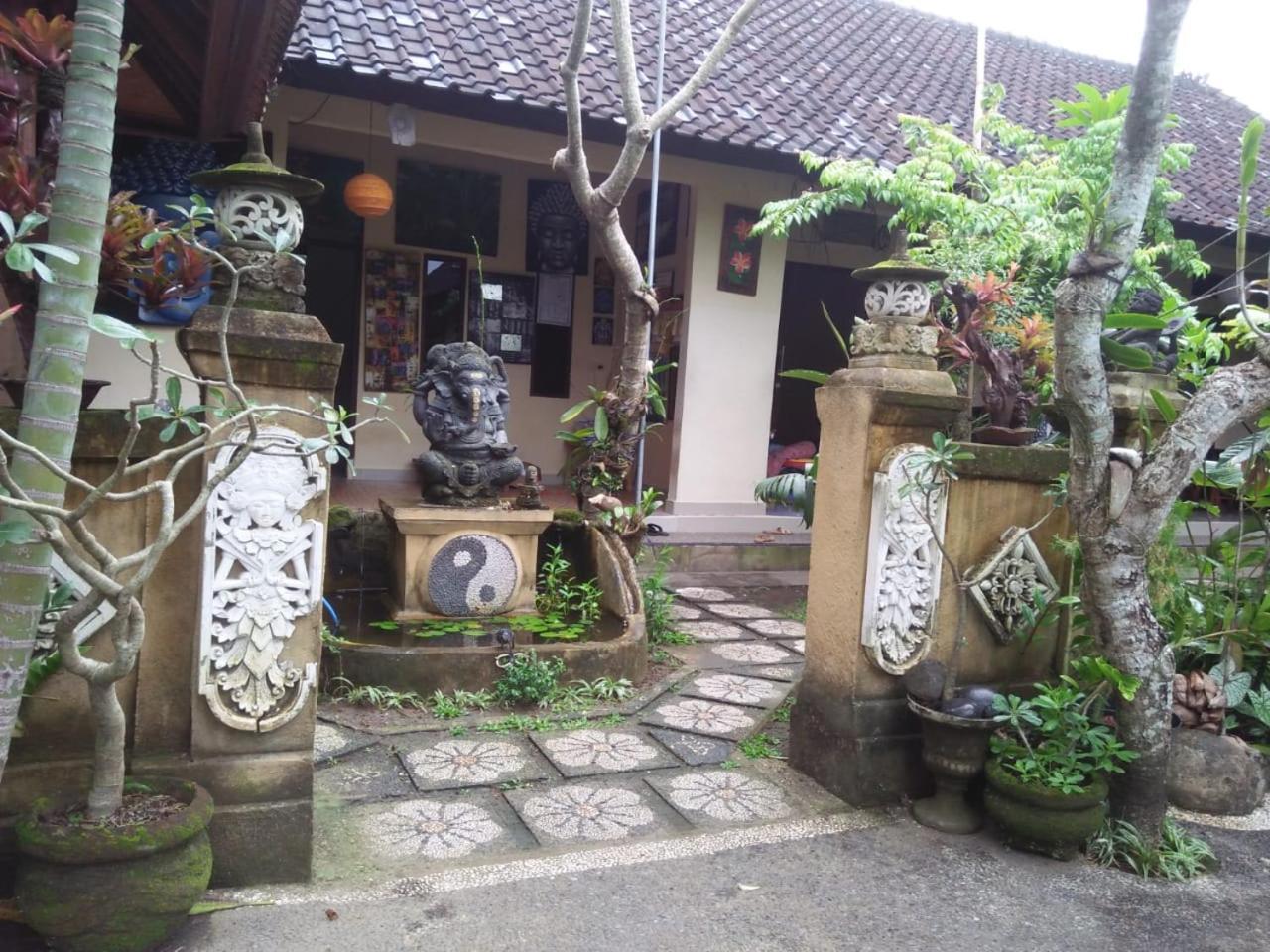 Lionk Bali House *