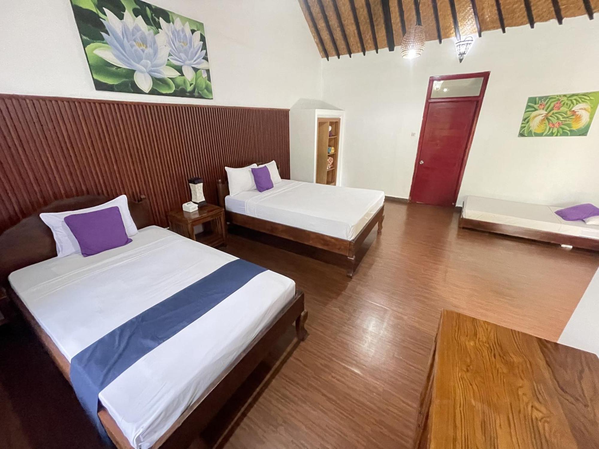 Taman Lituhayu Lodge *