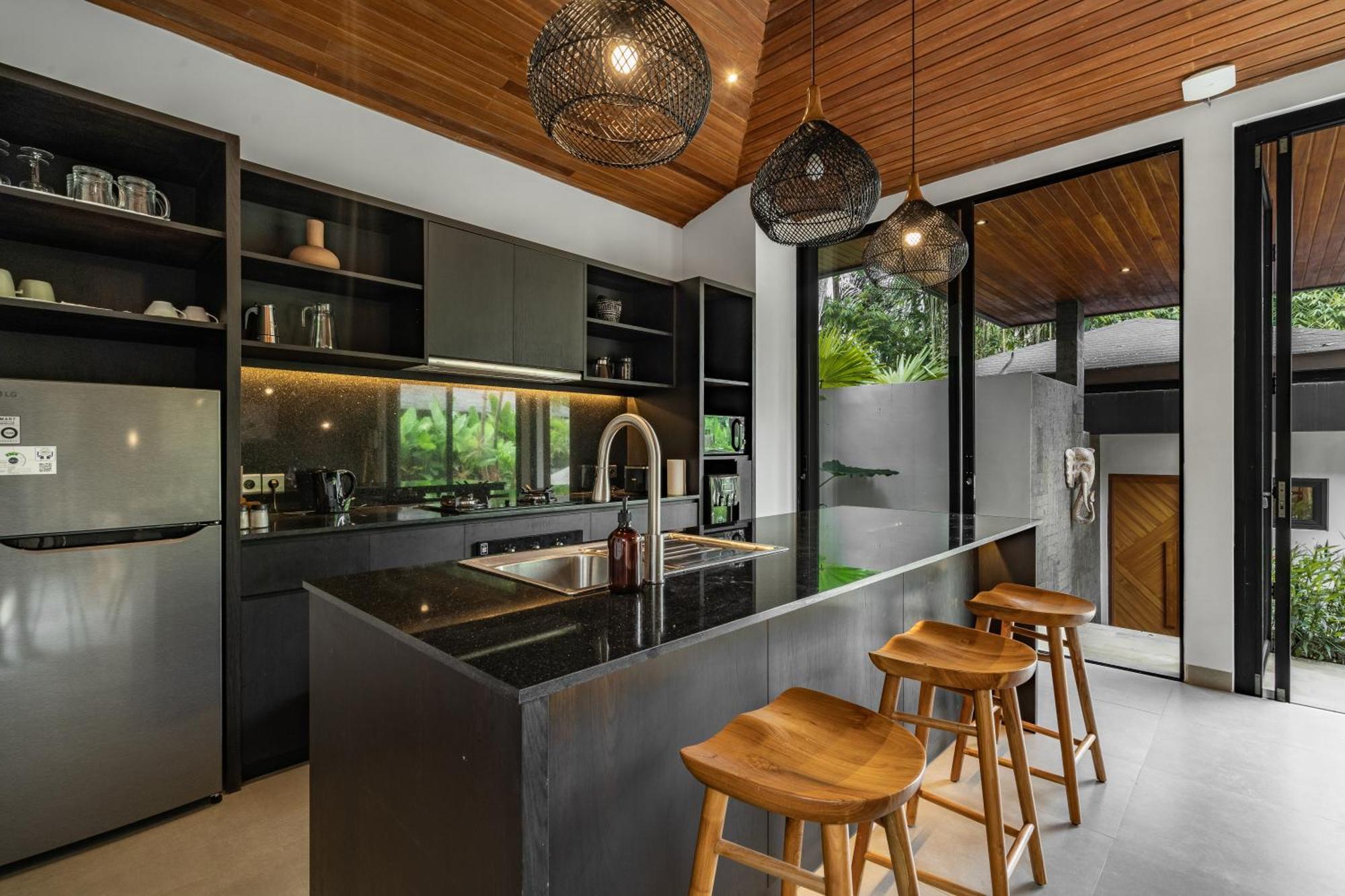 Villa Kemalasan By Balisuperhost