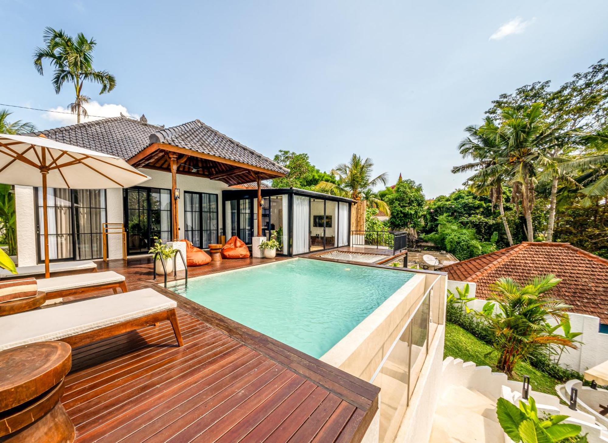 Exclusive New In - 2bdr, Massive Pool - Ultimate Luxury Villa