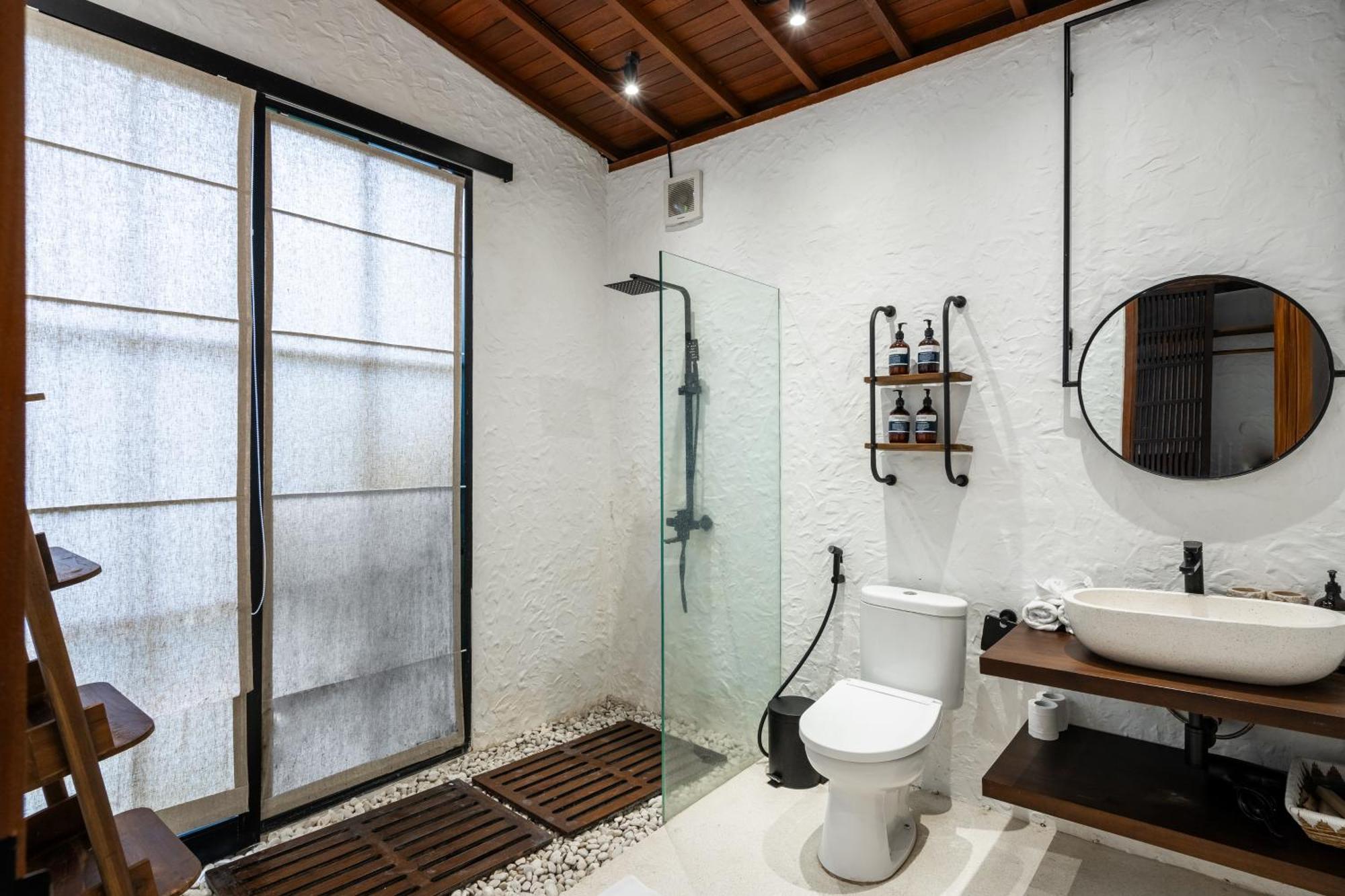 Exclusive New In - 2bdr, Massive Pool - Ultimate Luxury Ubud (Bali)