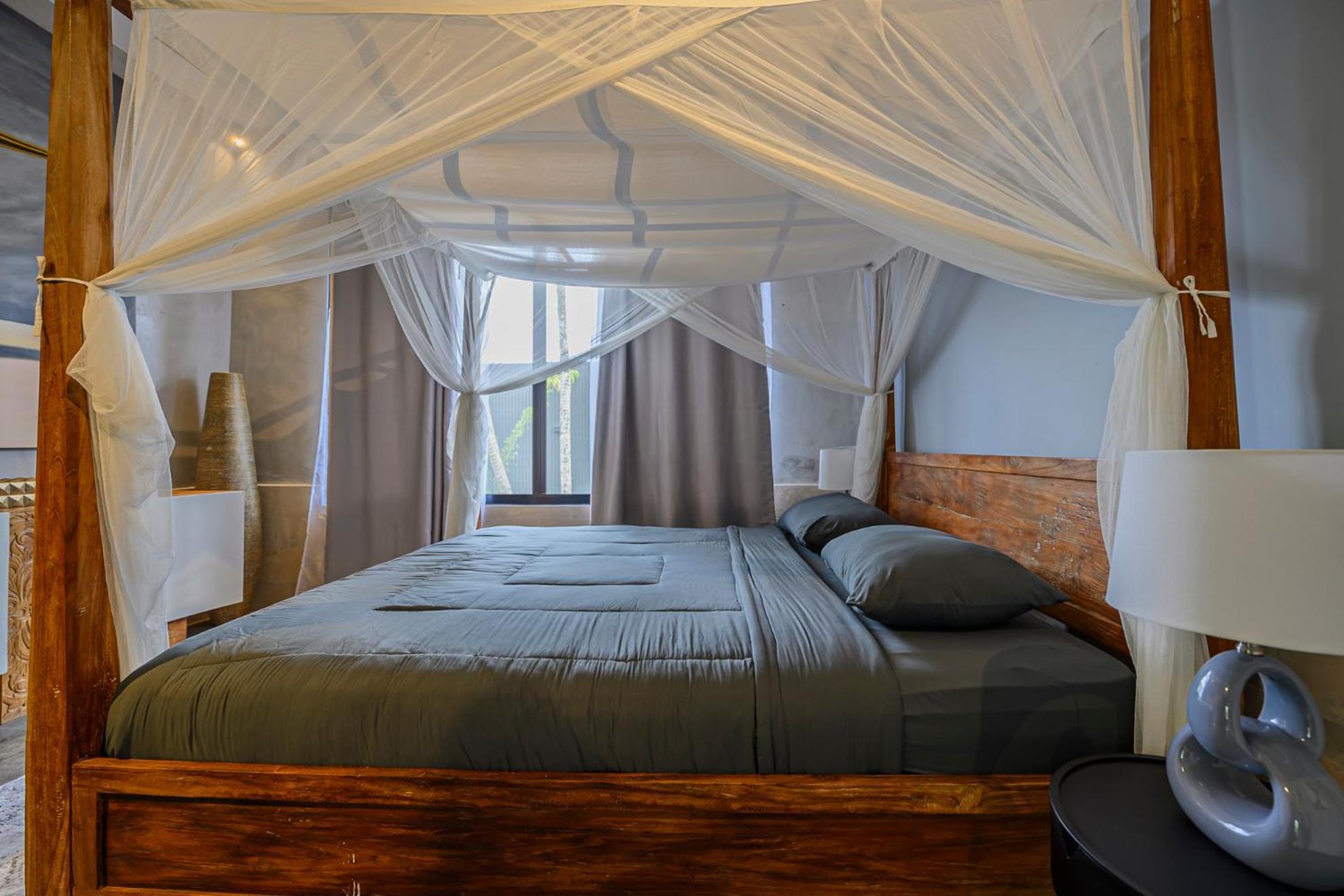 New Luxury In -3bdr, Expansive Pool - Stunning Design Villa *