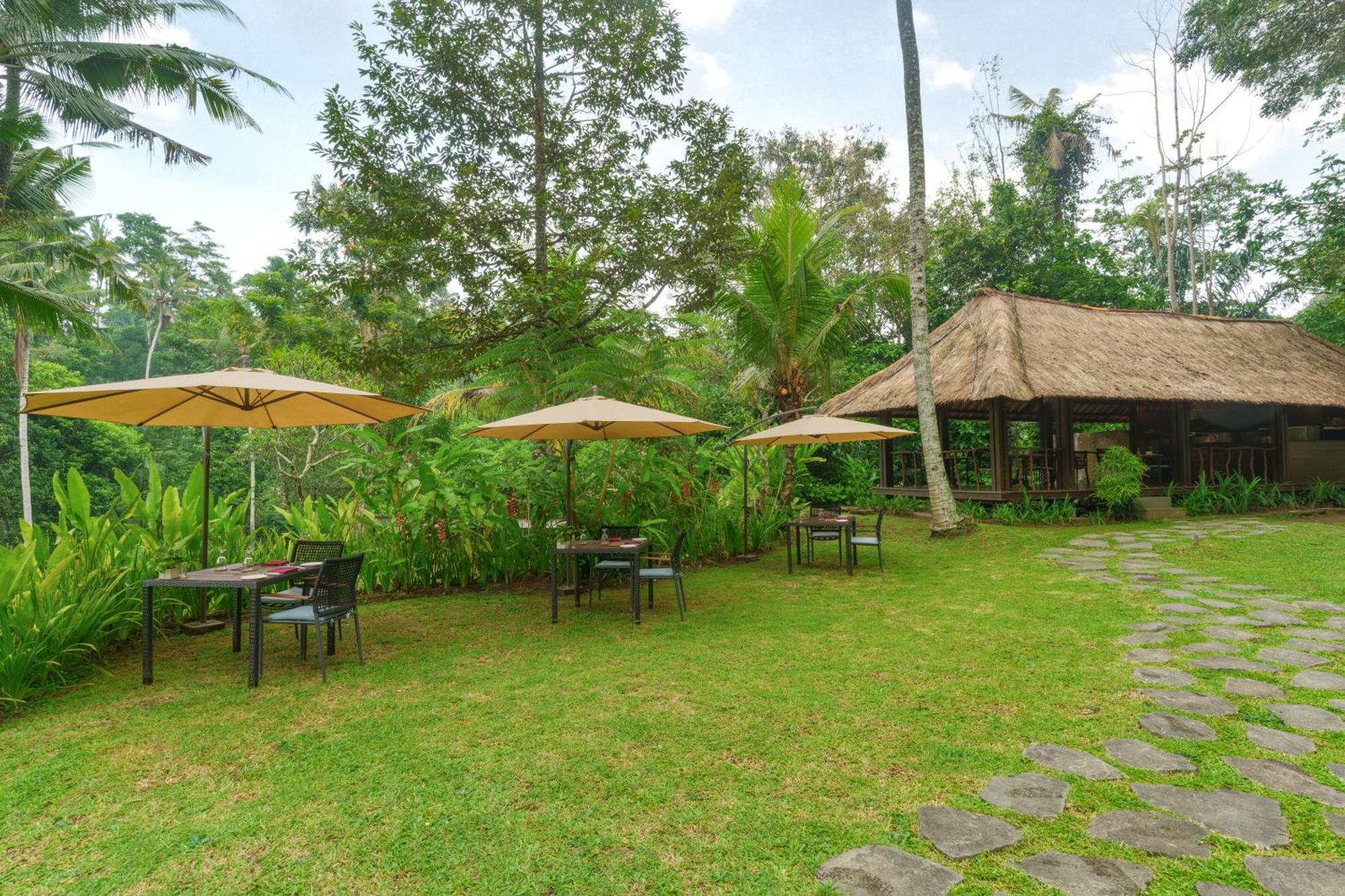 Kayumanis Private &