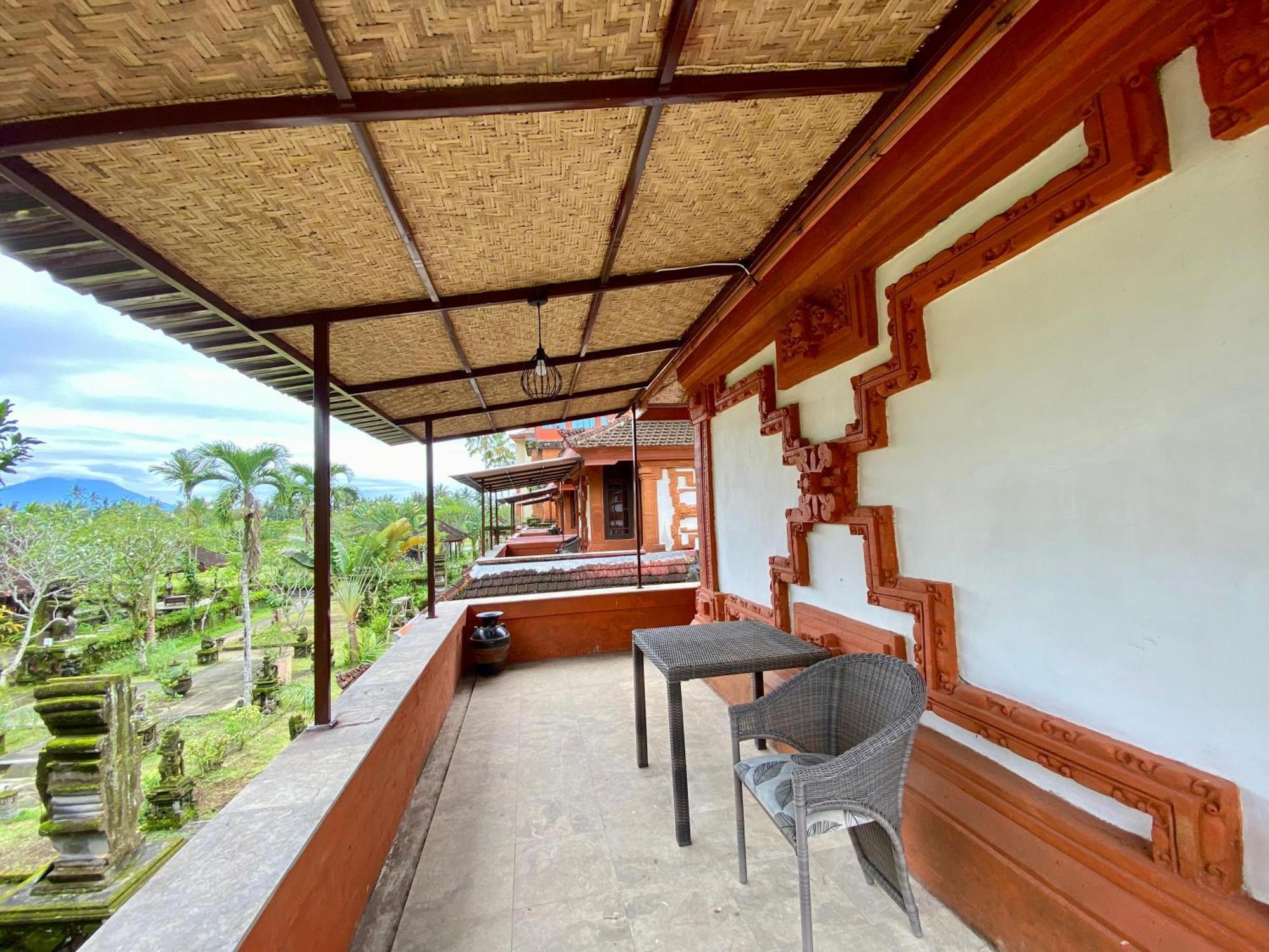 Hotel Suly Vegetarian & 3*