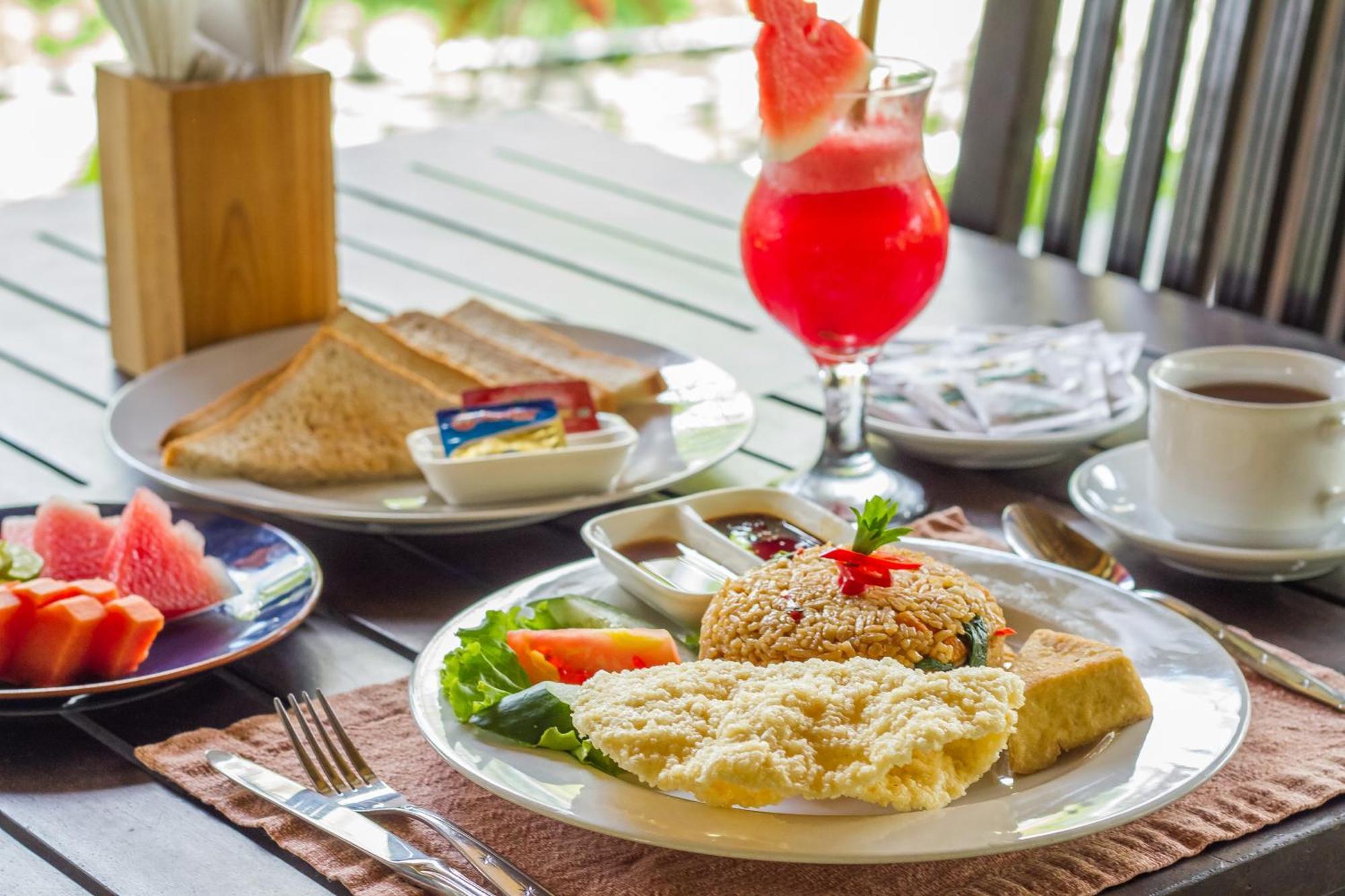 Suly Vegetarian & 3* Ubud