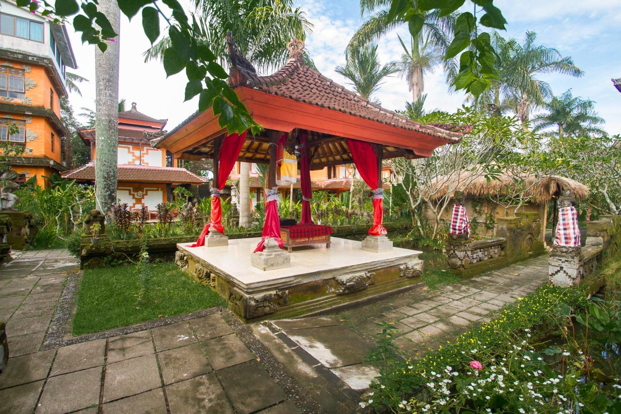 Hotel Suly Vegetarian & 3*