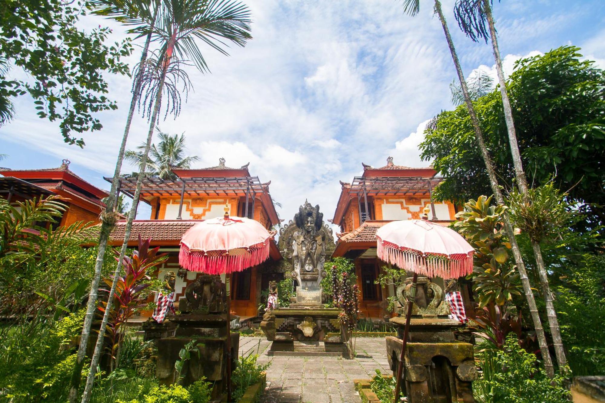 Hotel Suly Vegetarian &