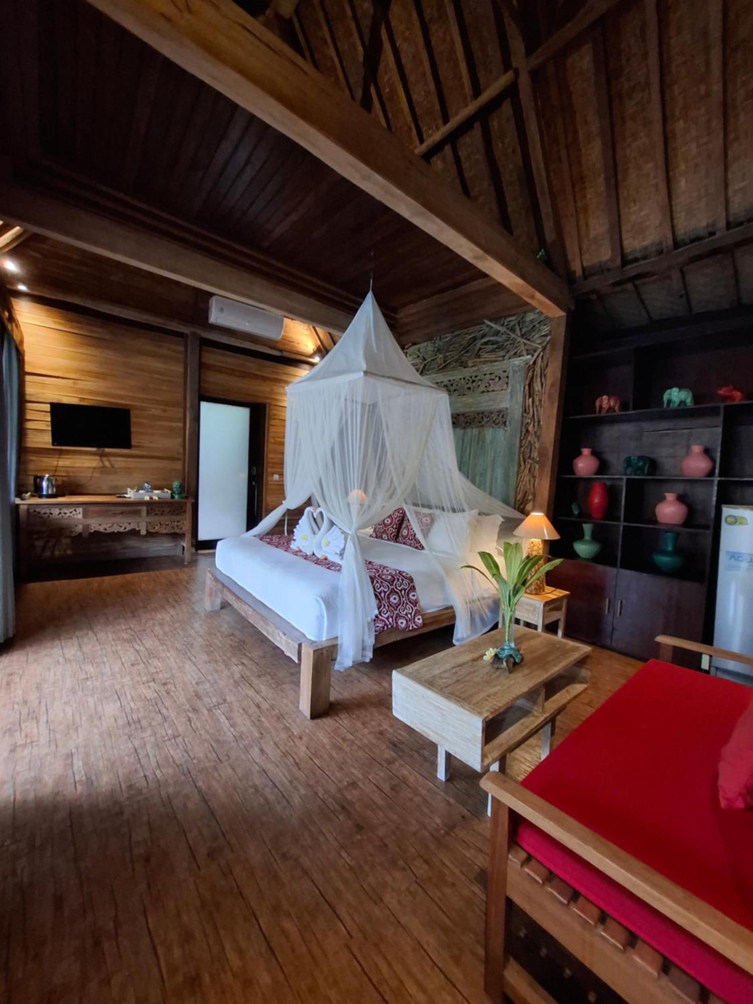 Villa Virgin Tirta Tawar *