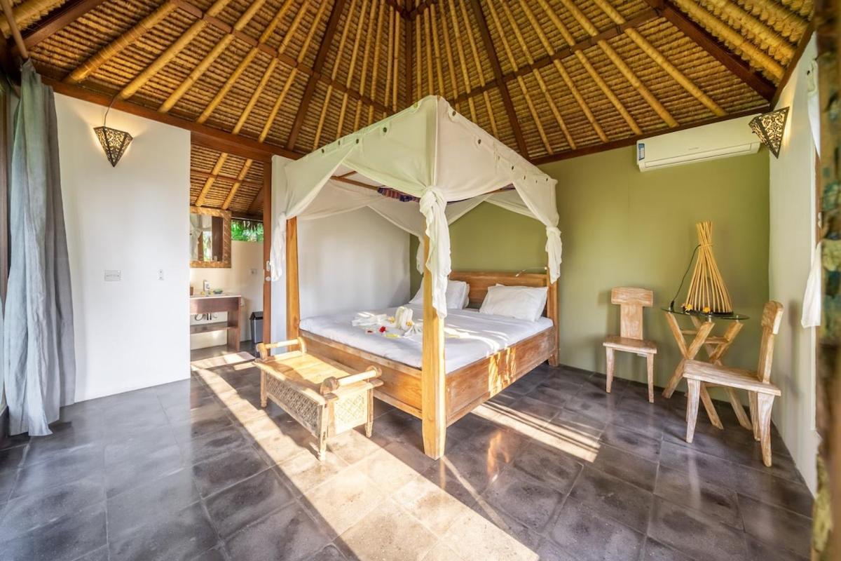 Shanti Villa *