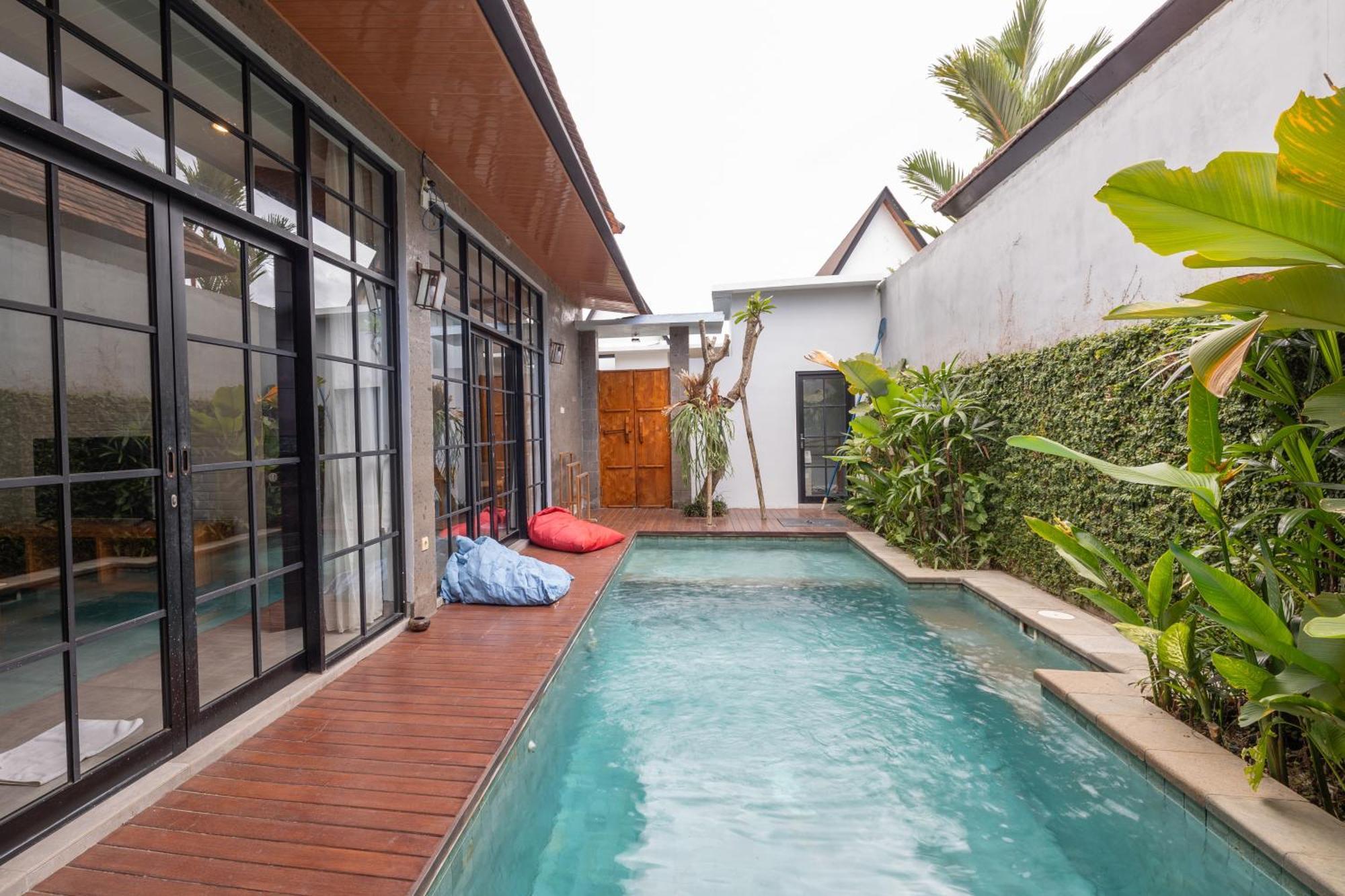 Hotel Lavani Ubud 4*