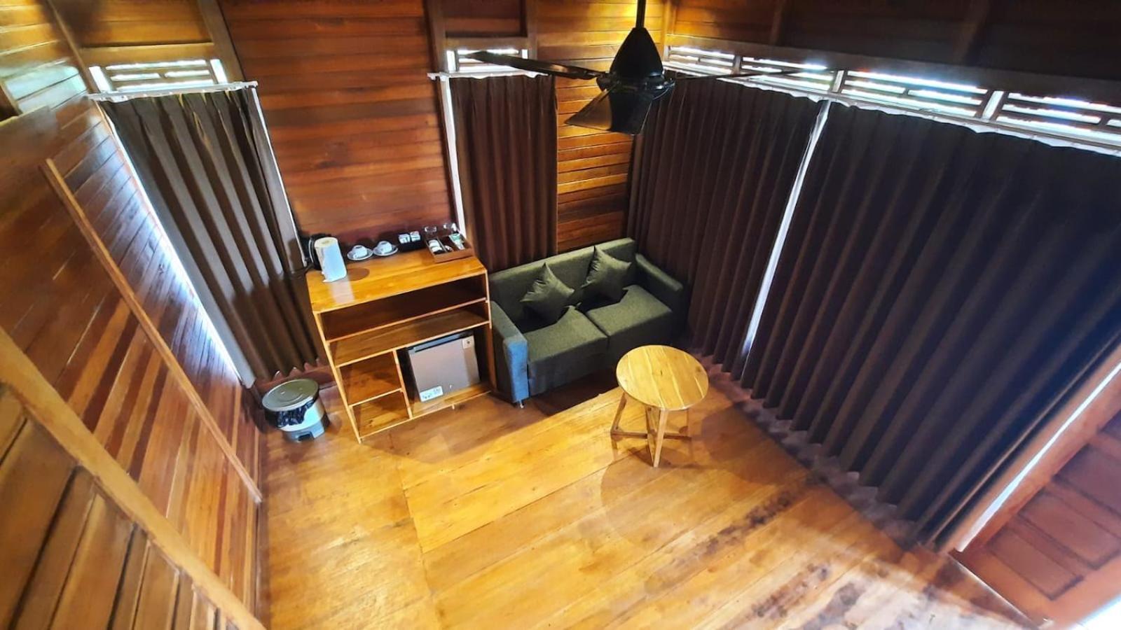 Kayu Joglos Villa Ubud (Bali)