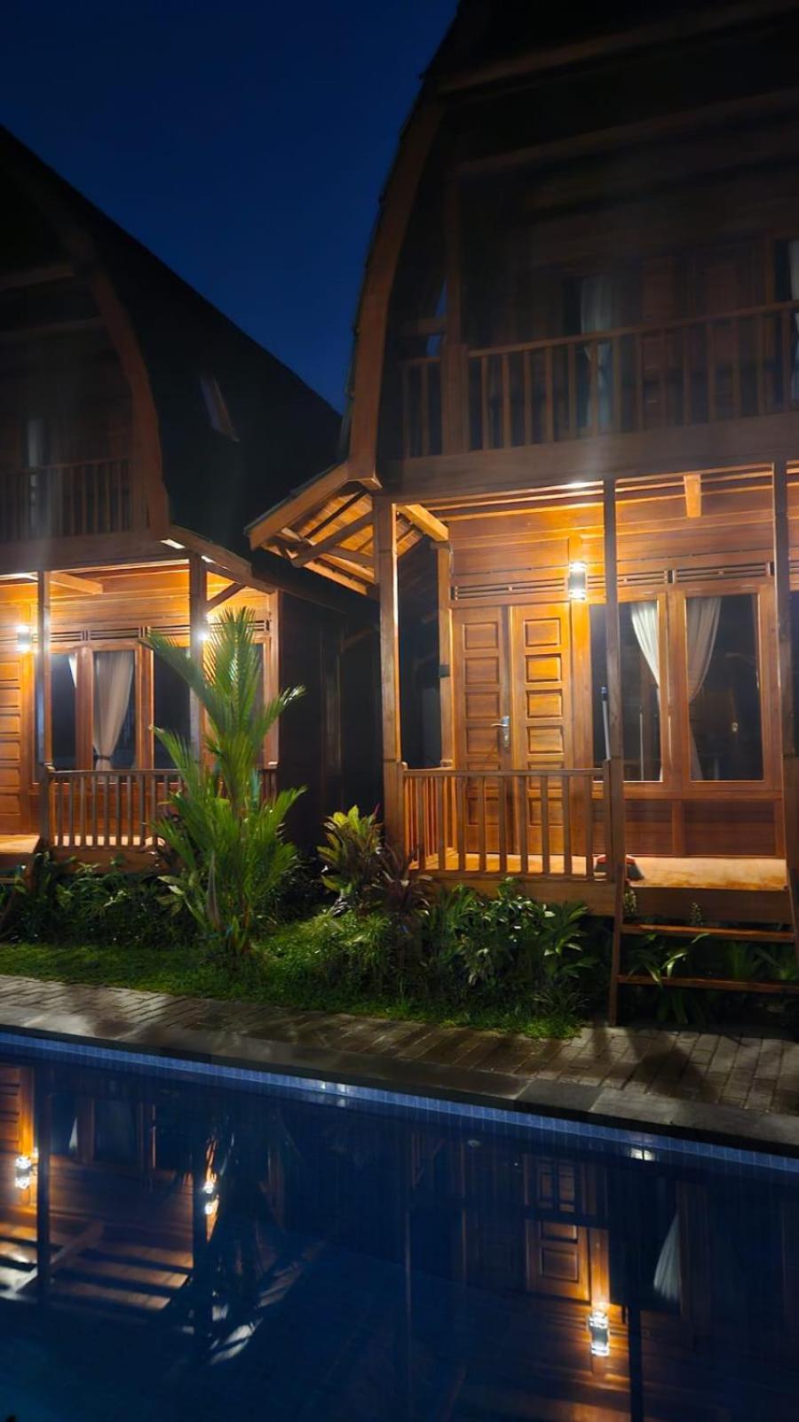Kayu Joglos Ubud (Bali)