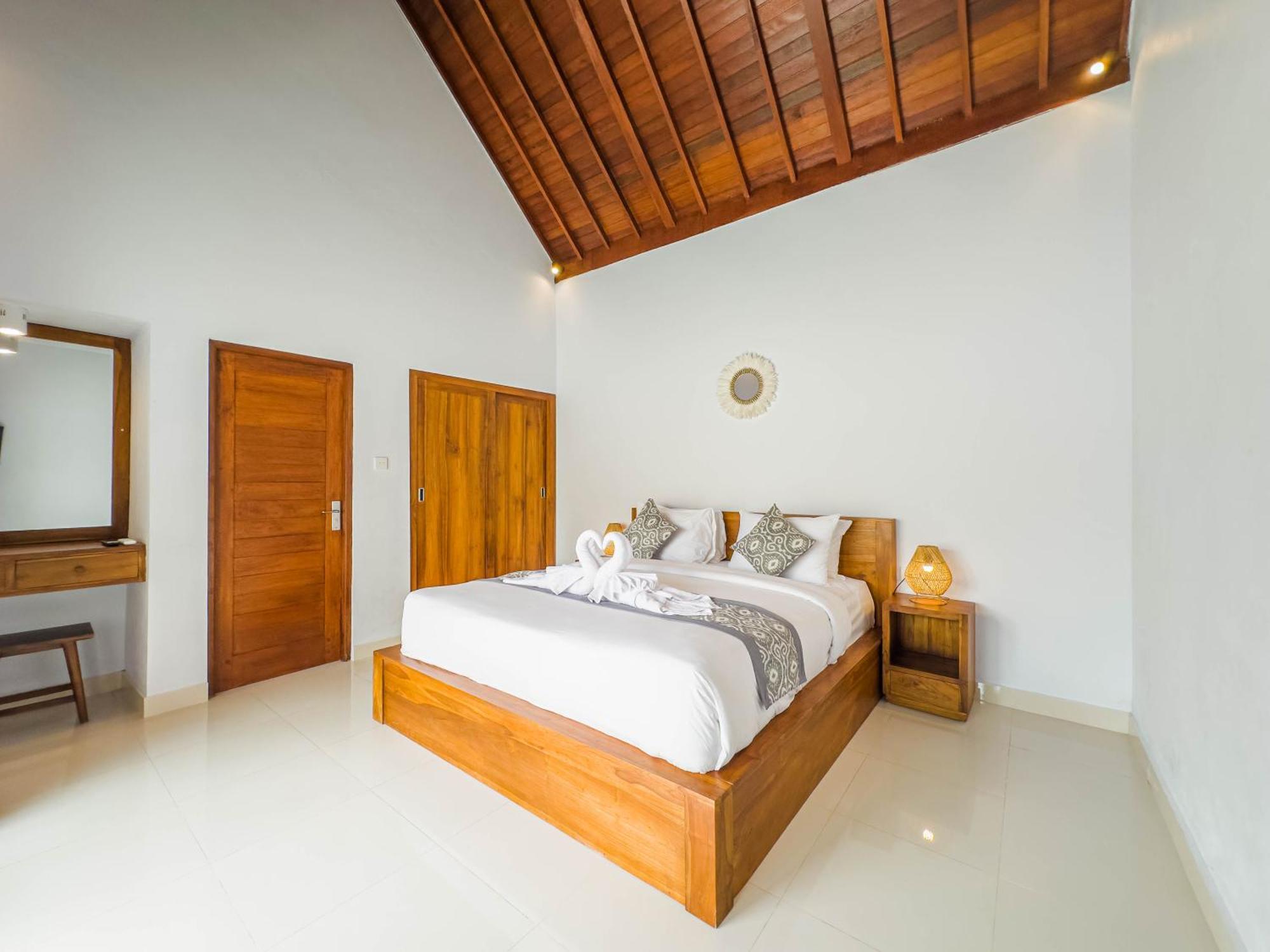 Felicia House Villa