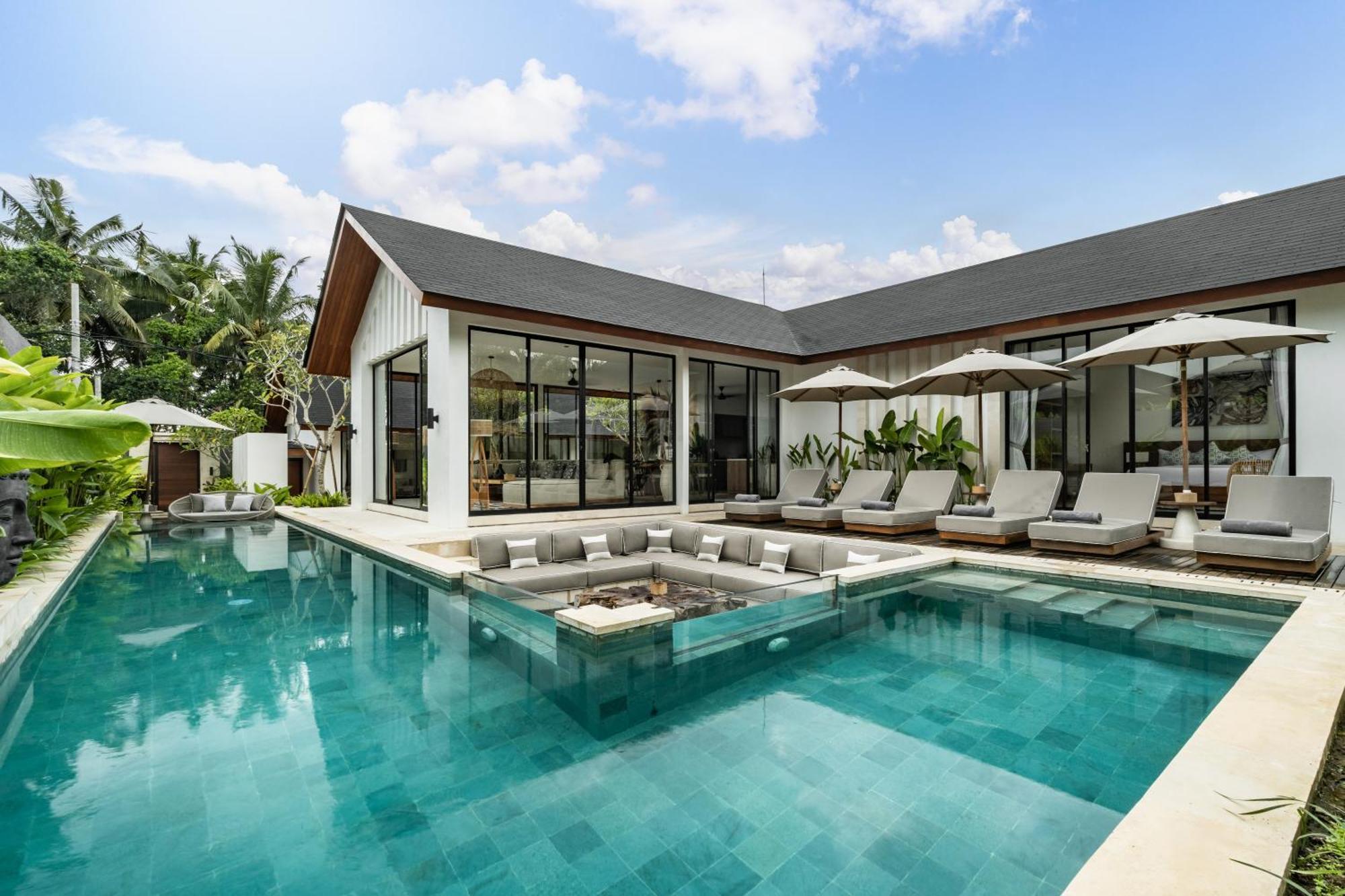 Villa Madinina By Balisuperhost
