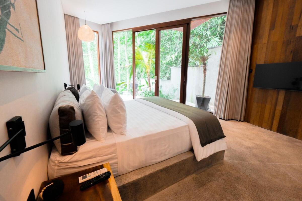 Four Bedroom Luxury Laya Ubud (Bali)