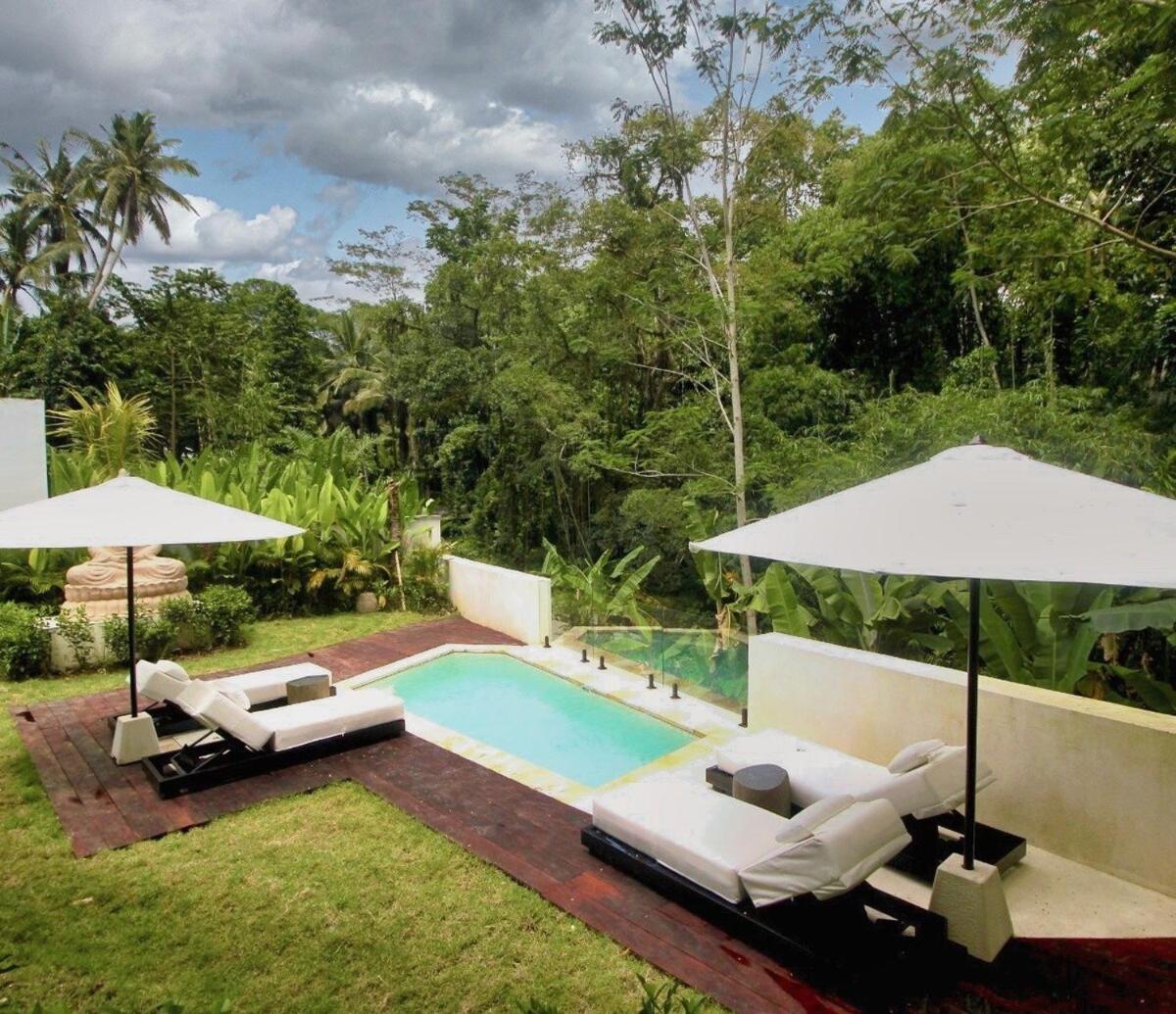 Four Bedroom Luxury Laya Villa
