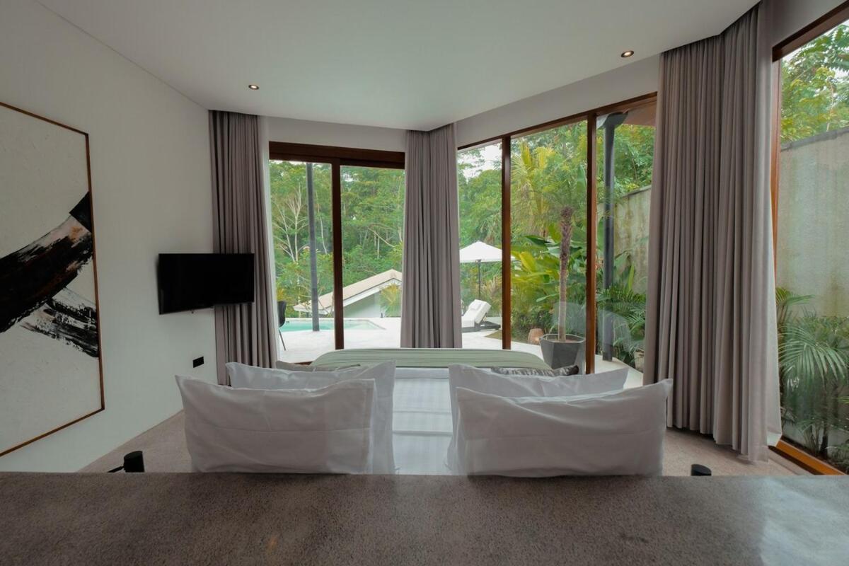 Four Bedroom Luxury Laya Villa
