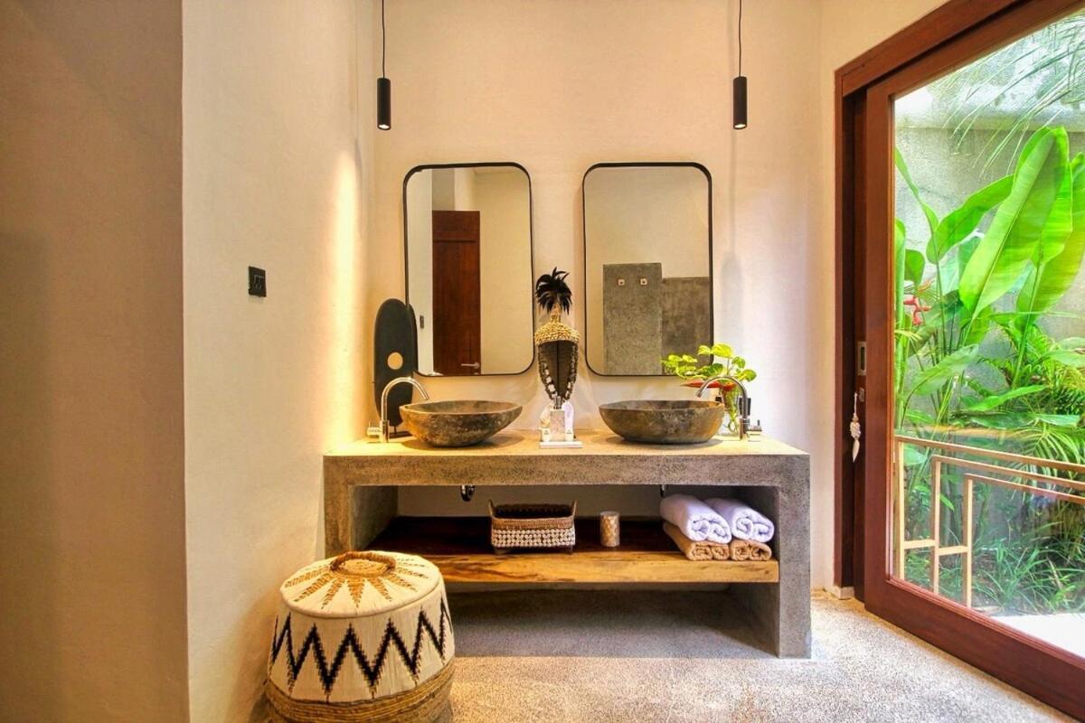 Villa Four Bedroom Luxury Laya Ubud (Bali)