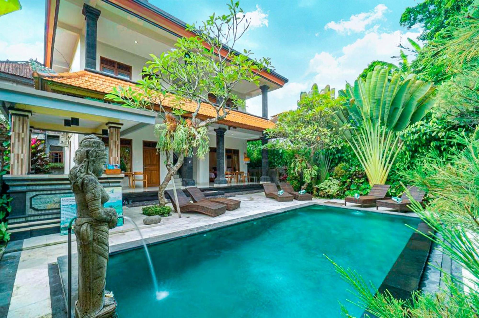 Esty House