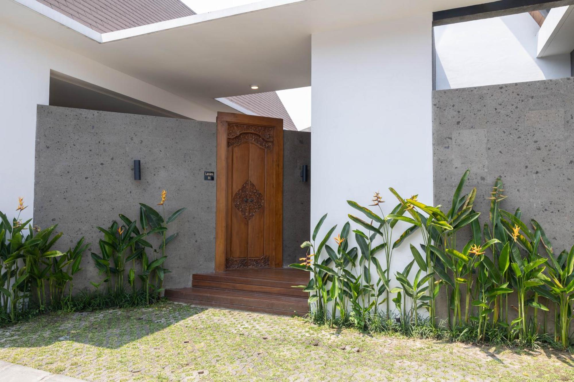 Lavani Ubud 4*