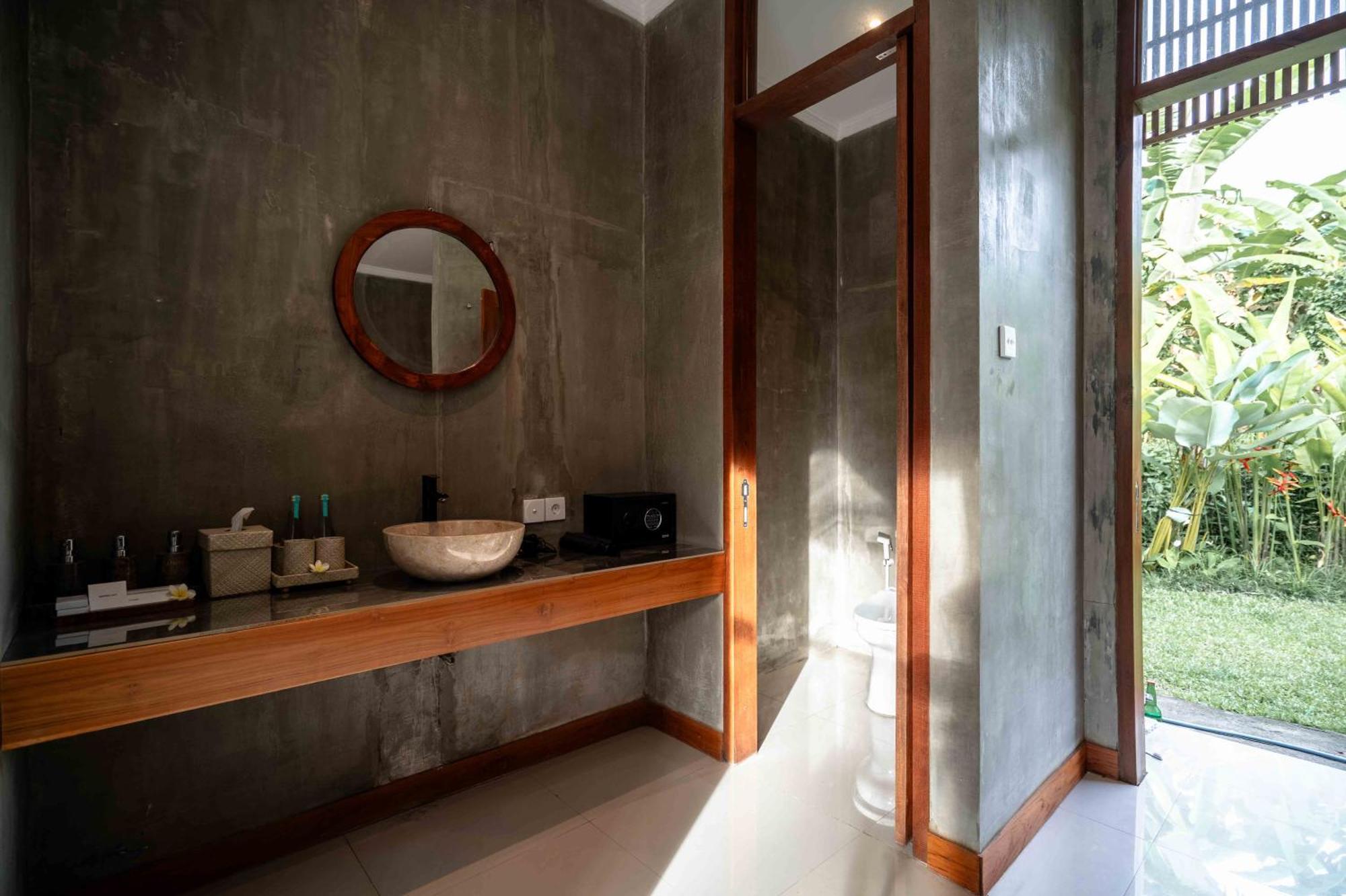 Hotel Suarsena Bisma 3*