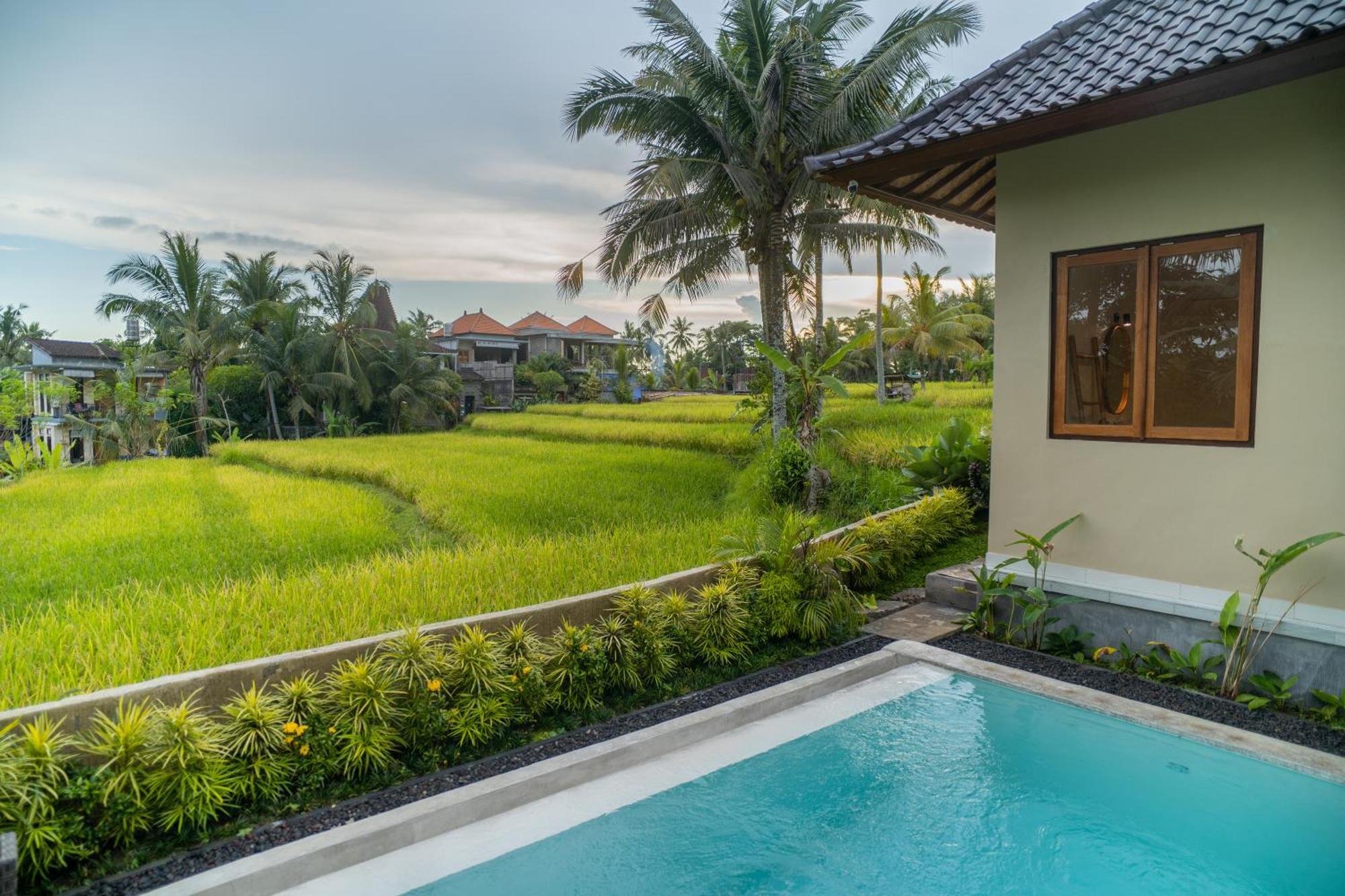 Kubu Rawa Villa *