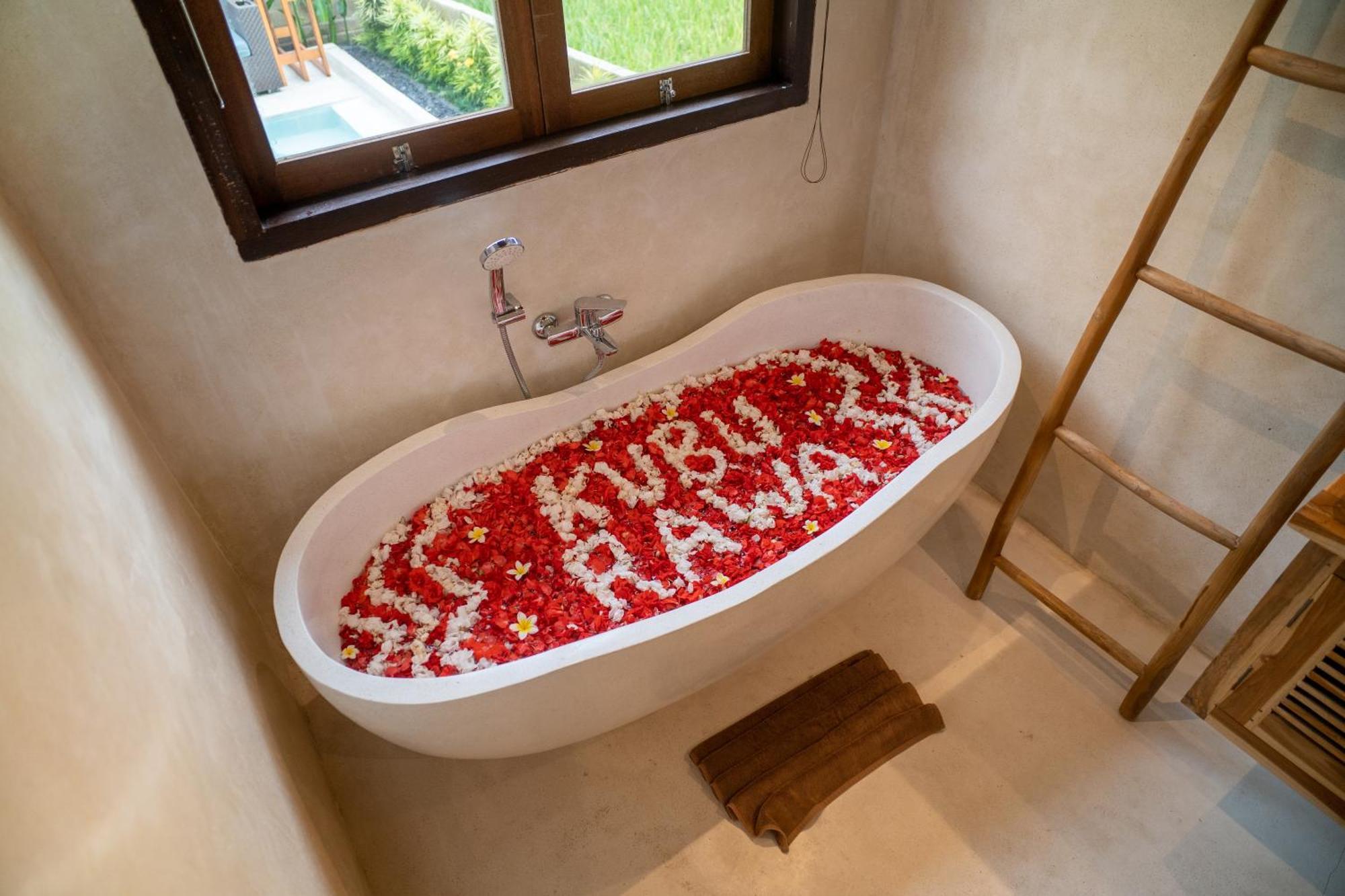Kubu Rawa Villa *
