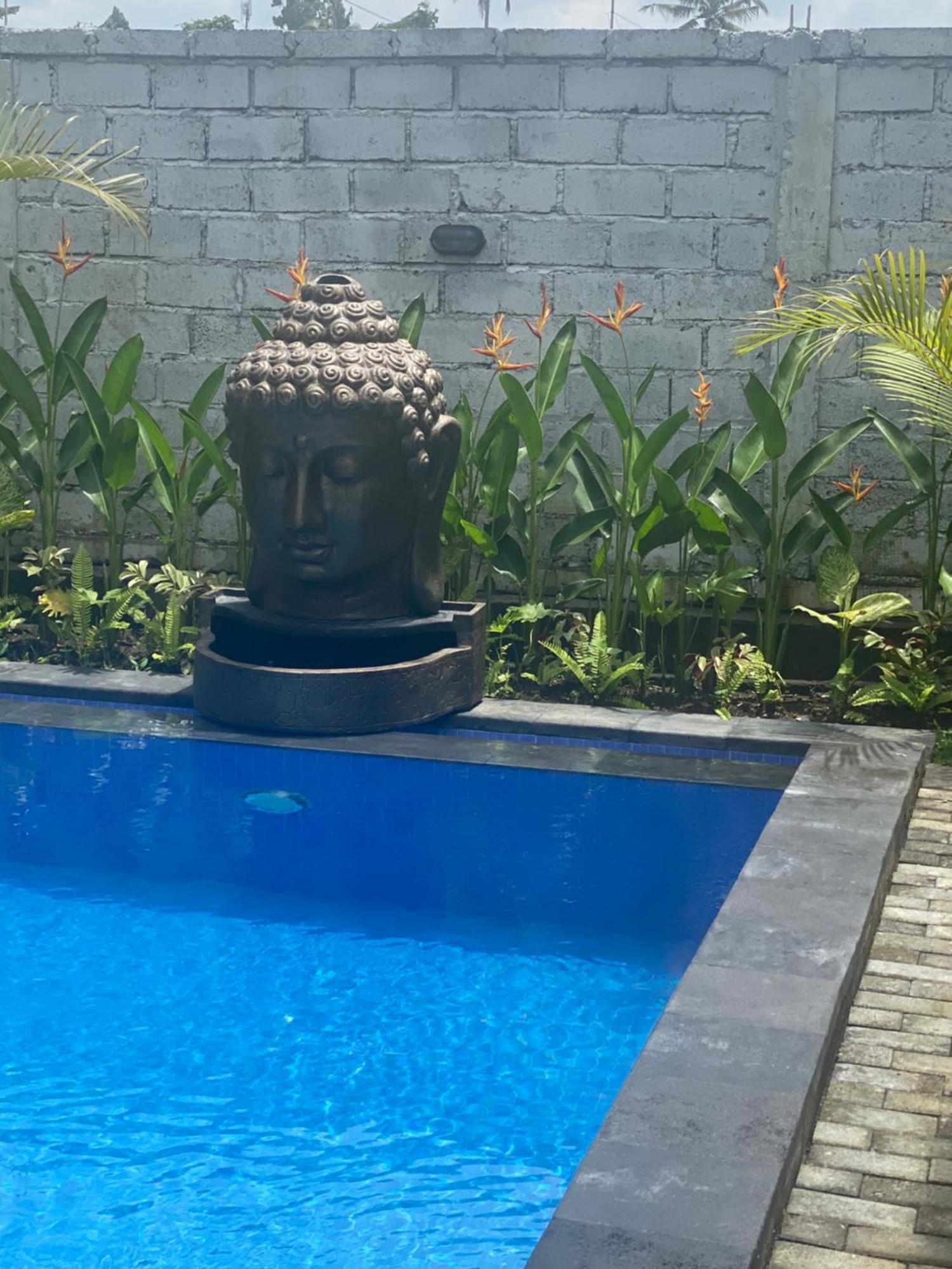 Villa Kayu Joglos *
