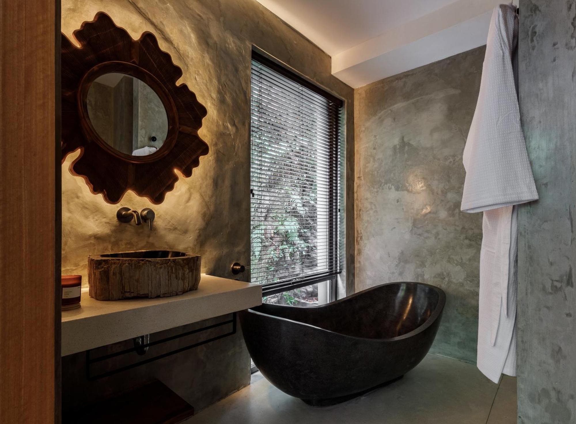 Your Exclusive Escape Into Nature With Stunning Art Luxury And Riverfront Views * Ubud (Bali)