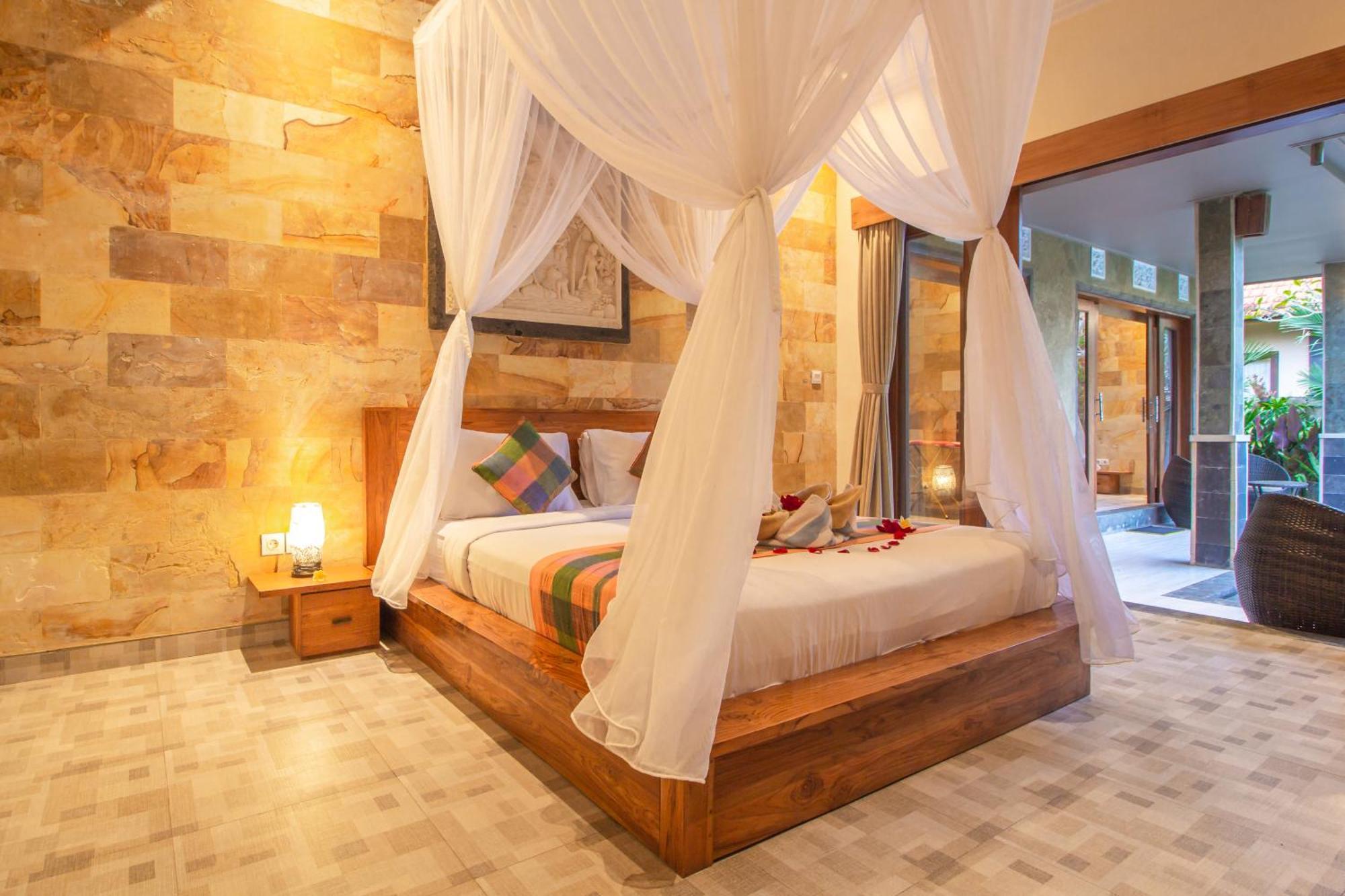 Villa Satya *