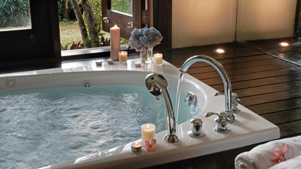 Hotel Anhera & Ubud (Bali)