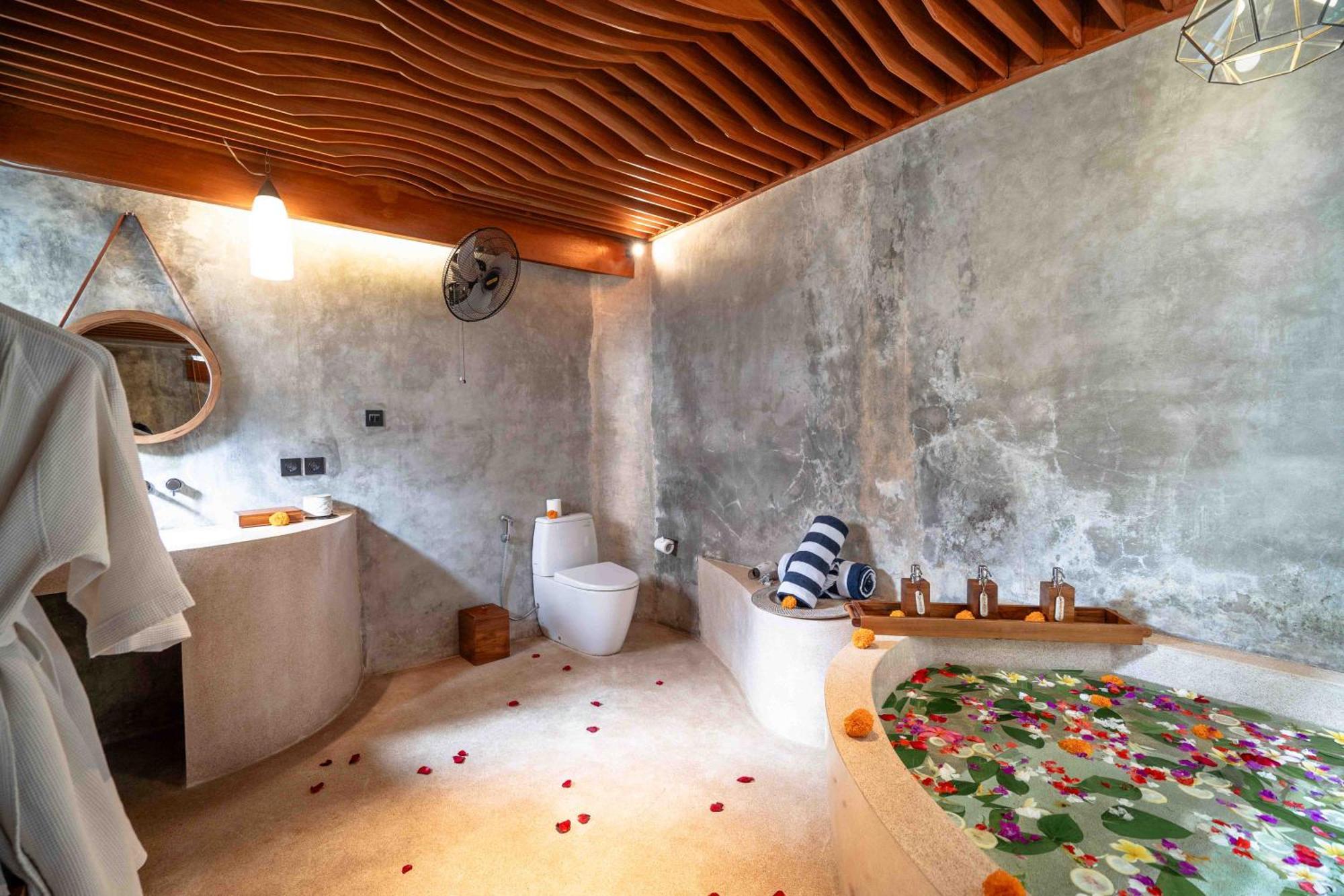 The Sender Pool Villa