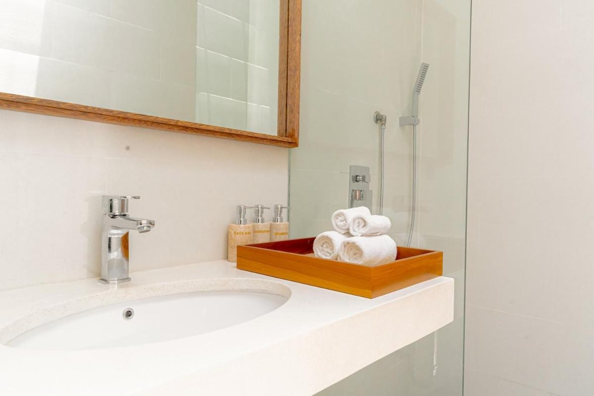 Casa Asih By Madhava Hospitality Bali Villa *