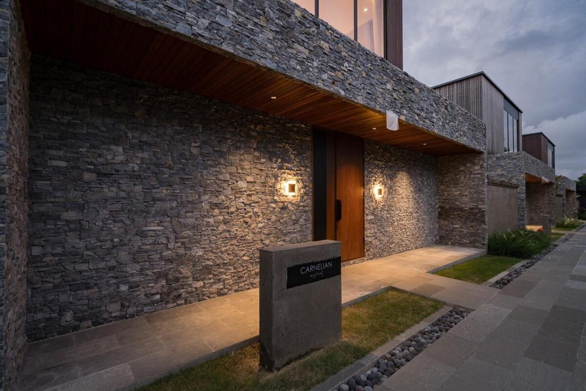 Carnelian By Seven Stone Villa