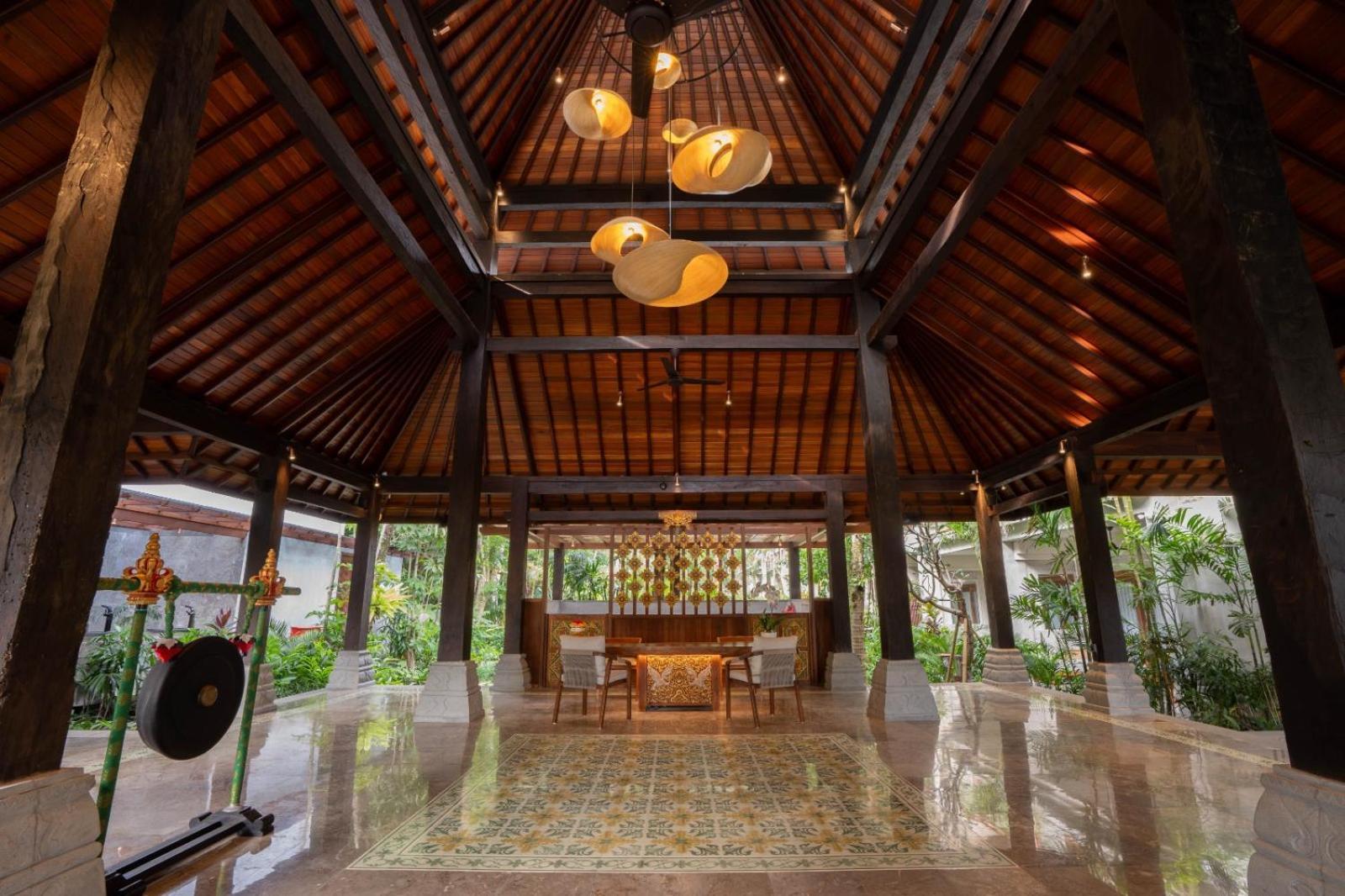 Villa At Anandadara