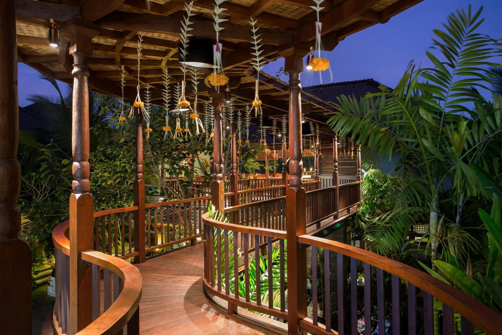 Resort Dwaraka The Royal 4*