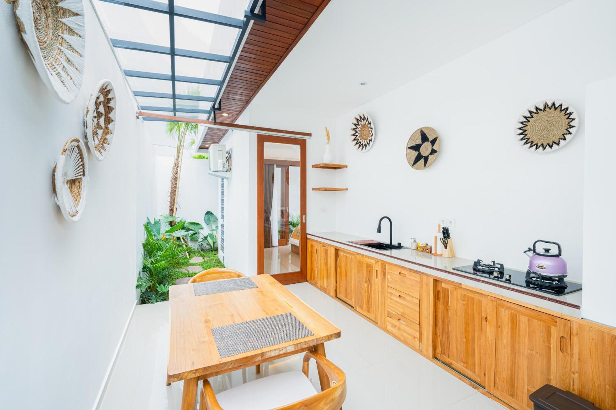 Arutala Private *