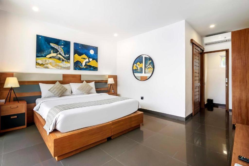 Villa Exotic 6 Bedroom Coconut Trees Cyn