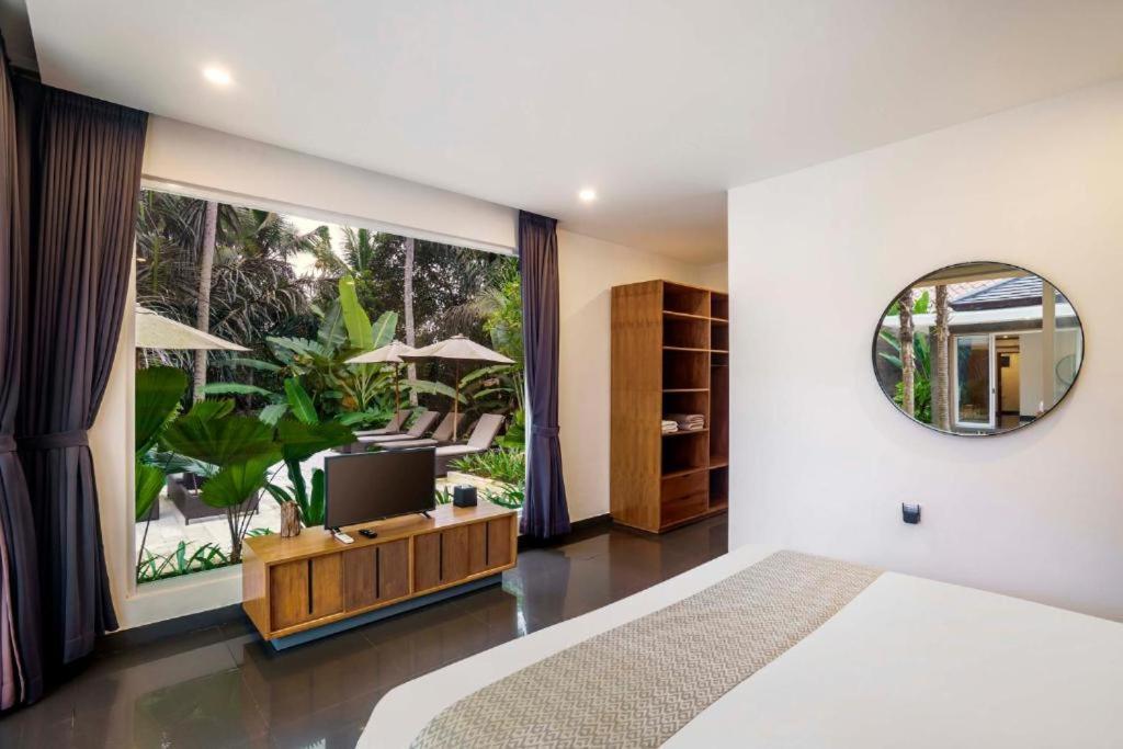 Villa Exotic 6 Bedroom Coconut Trees Cyn *