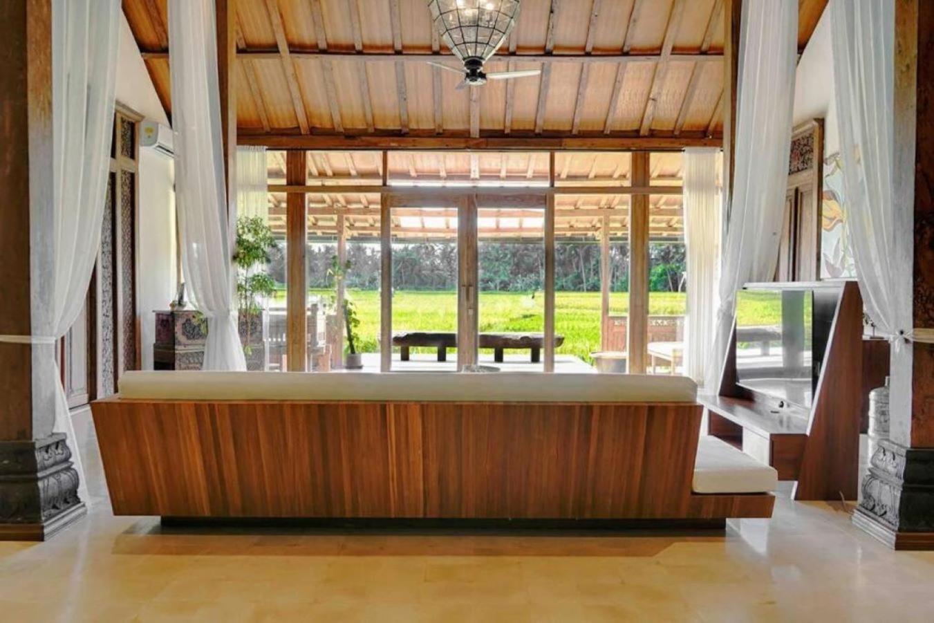 Madura - New 3 Bedroom W/ Rice Paddy View Ubud (Bali)