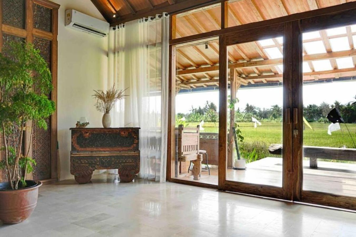 Madura - New 3 Bedroom W/ Rice Paddy View