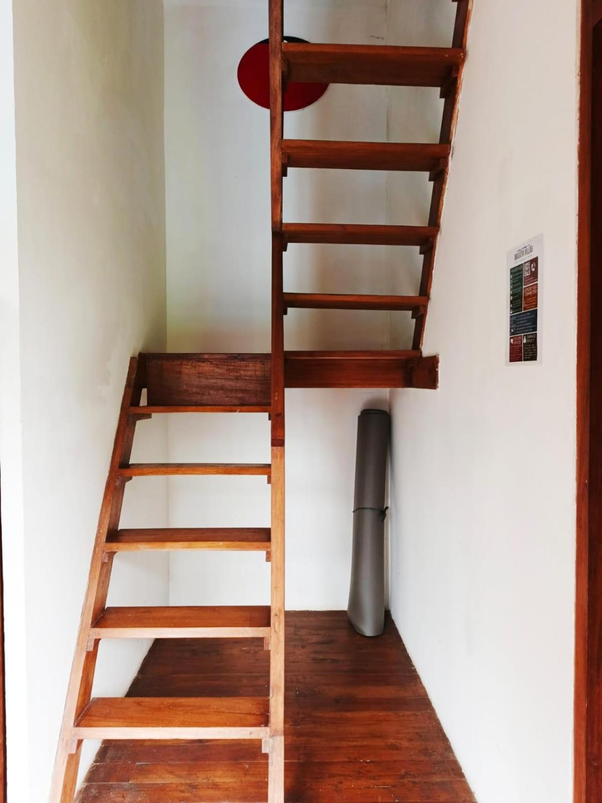 Malathi Wooden House With Pool View * Ubud (Bali)