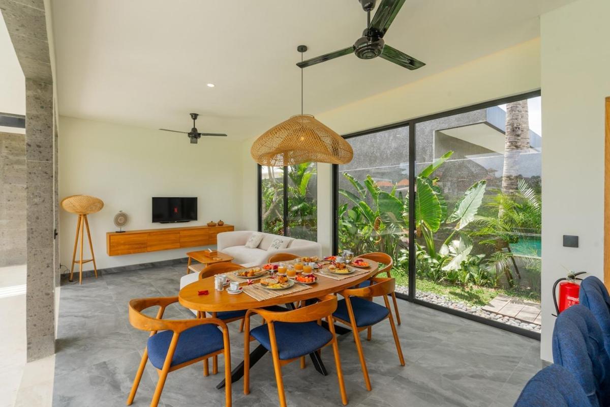 Serenity Panoramic Ricefield View And Pool Villa Ubud (Bali)