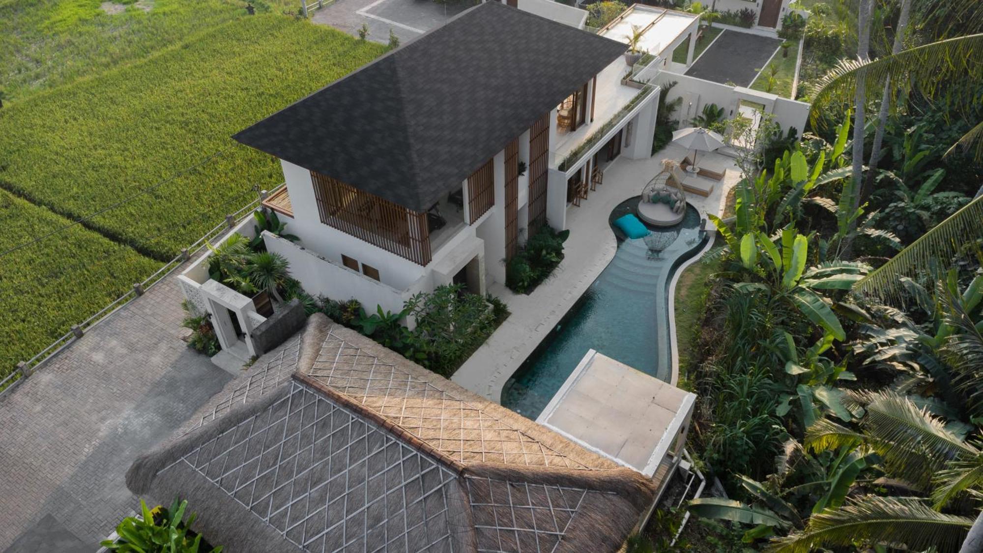 Layang By Balisuperhost *
