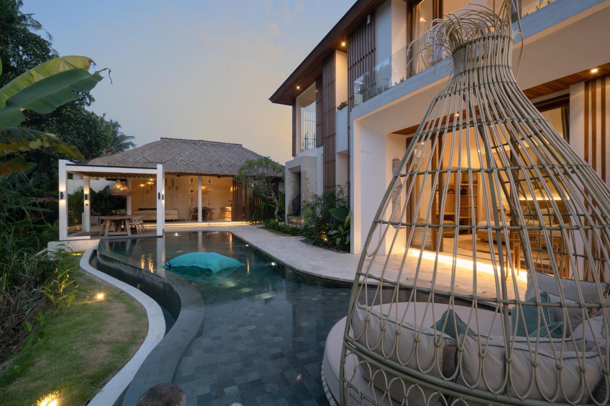 Layang By Balisuperhost Villa *